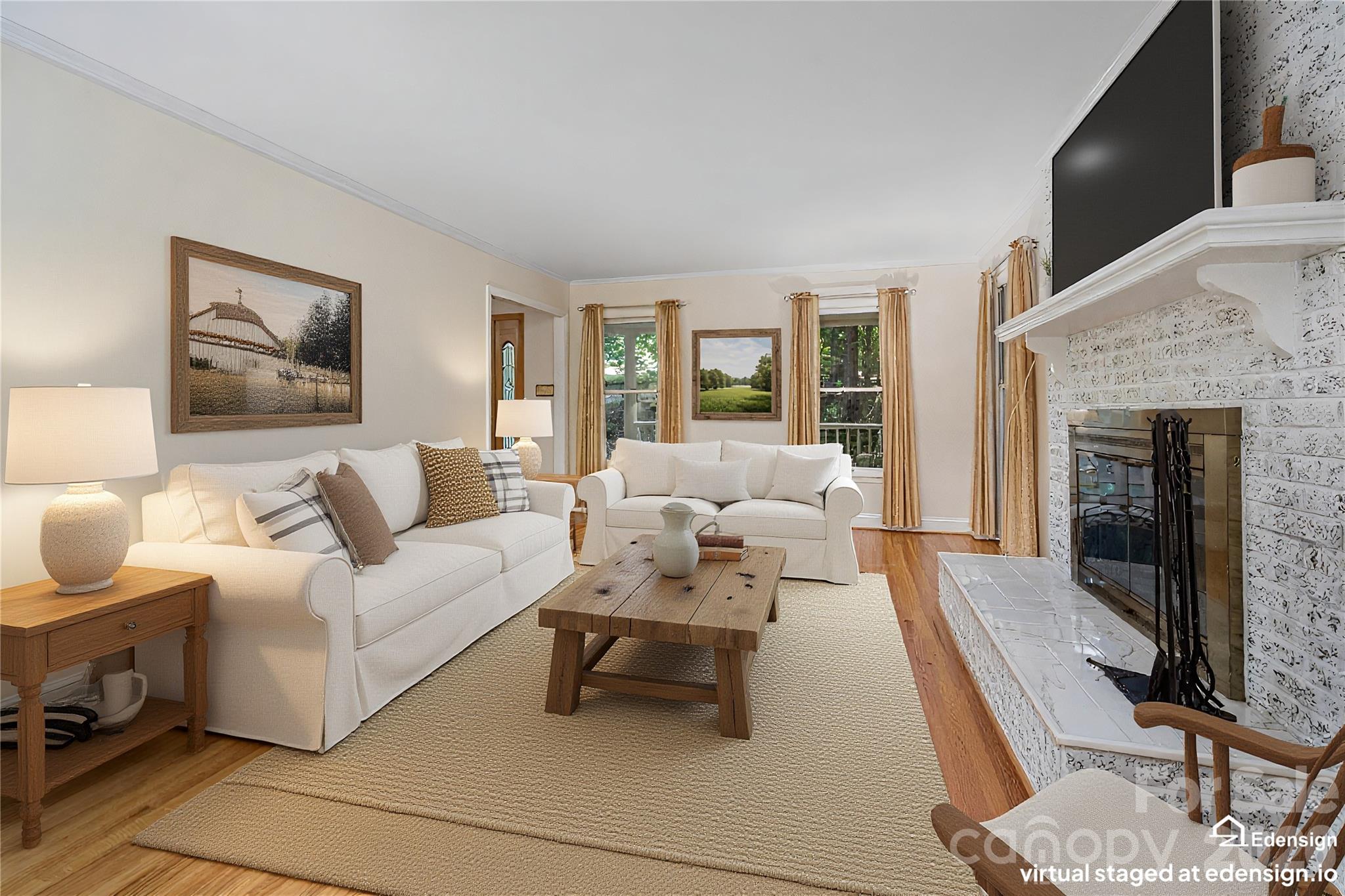 909 Woodland Forest Drive Property Photo 7
