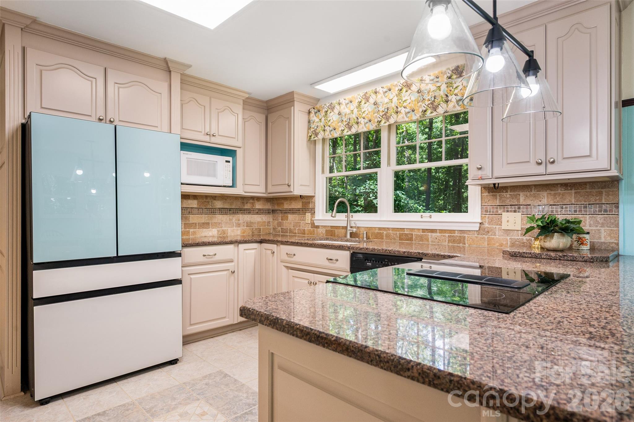 909 Woodland Forest Drive Property Photo 15