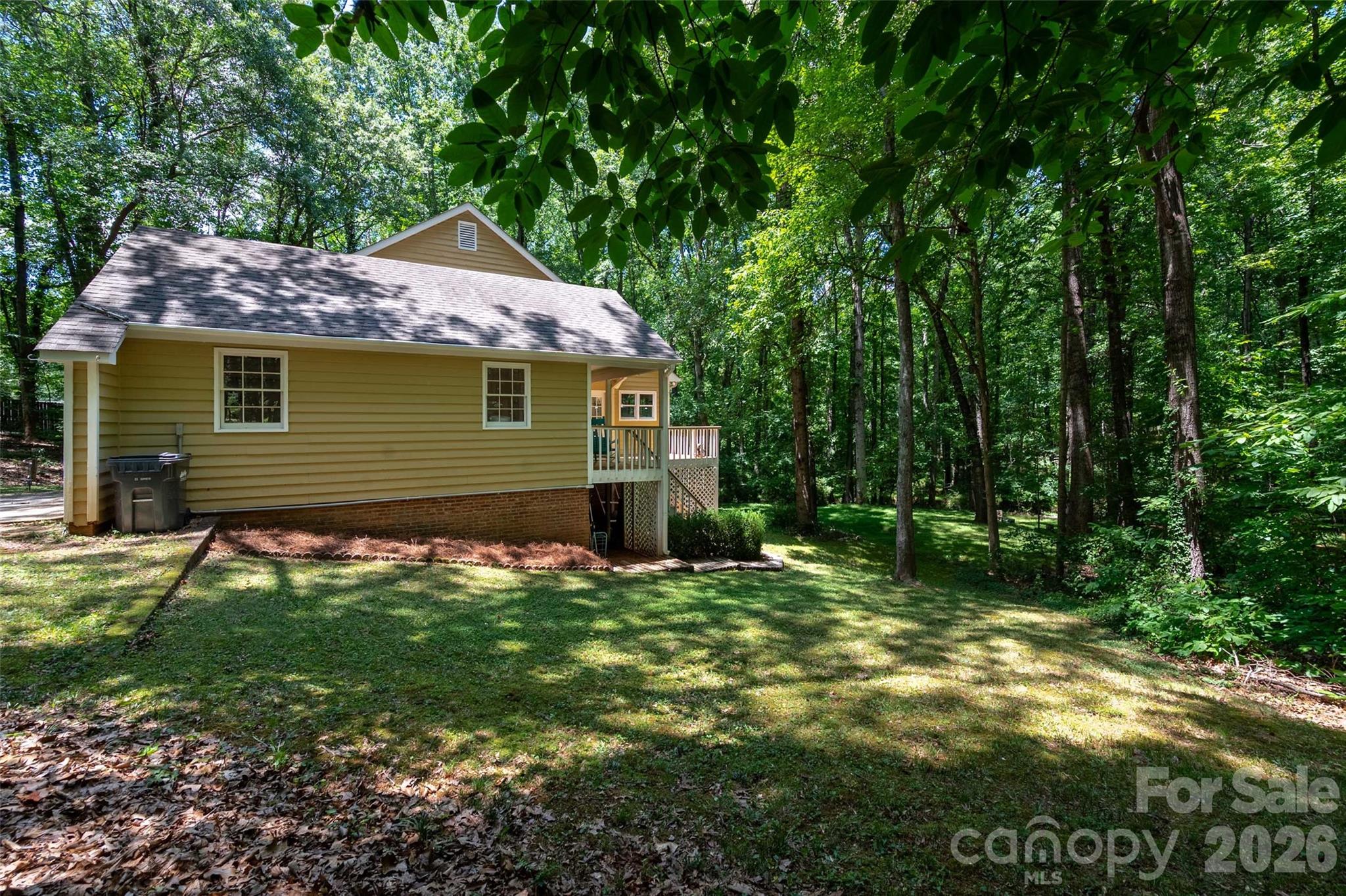 909 Woodland Forest Drive Property Photo 45
