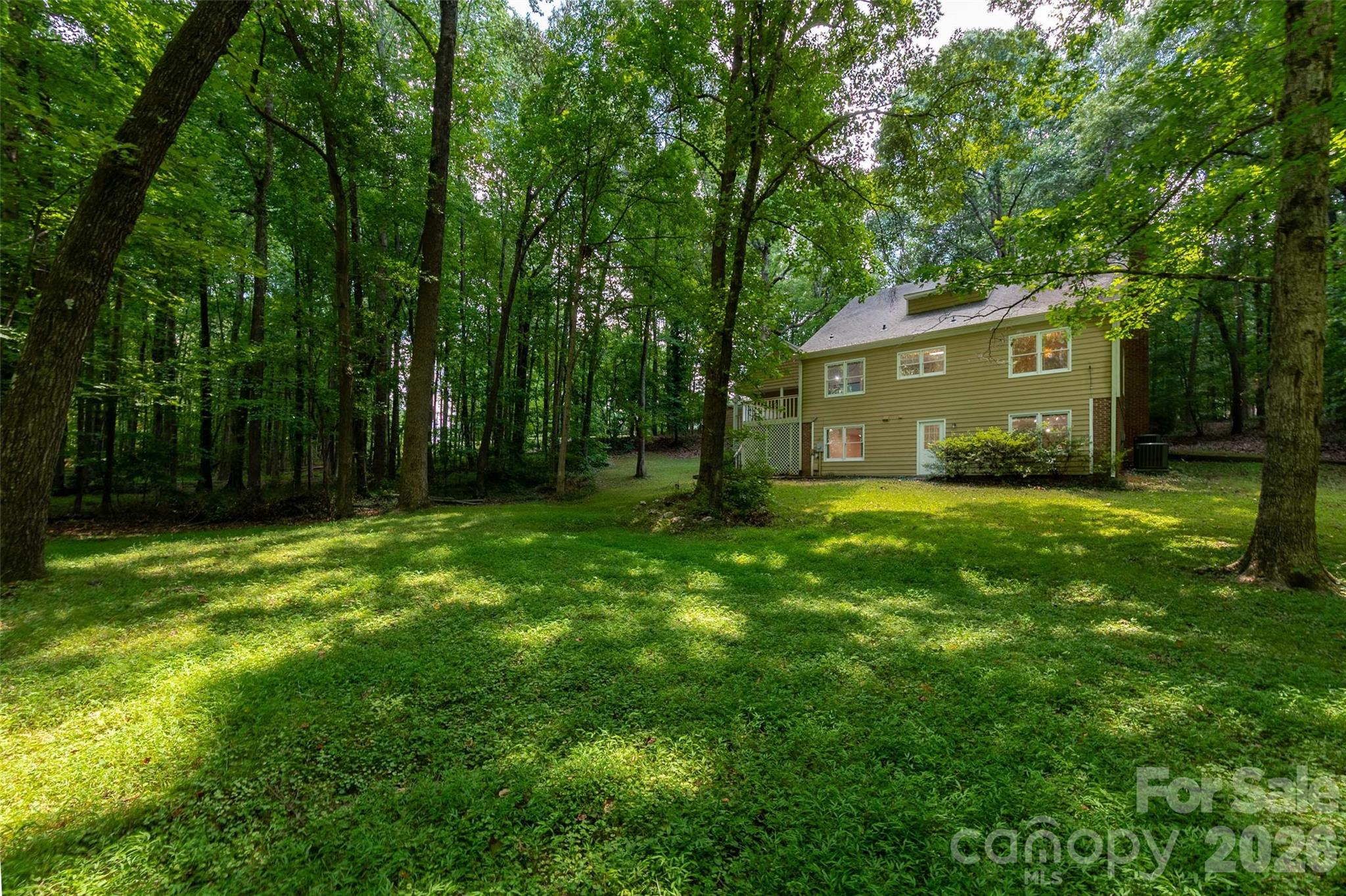 909 Woodland Forest Drive Property Photo 47