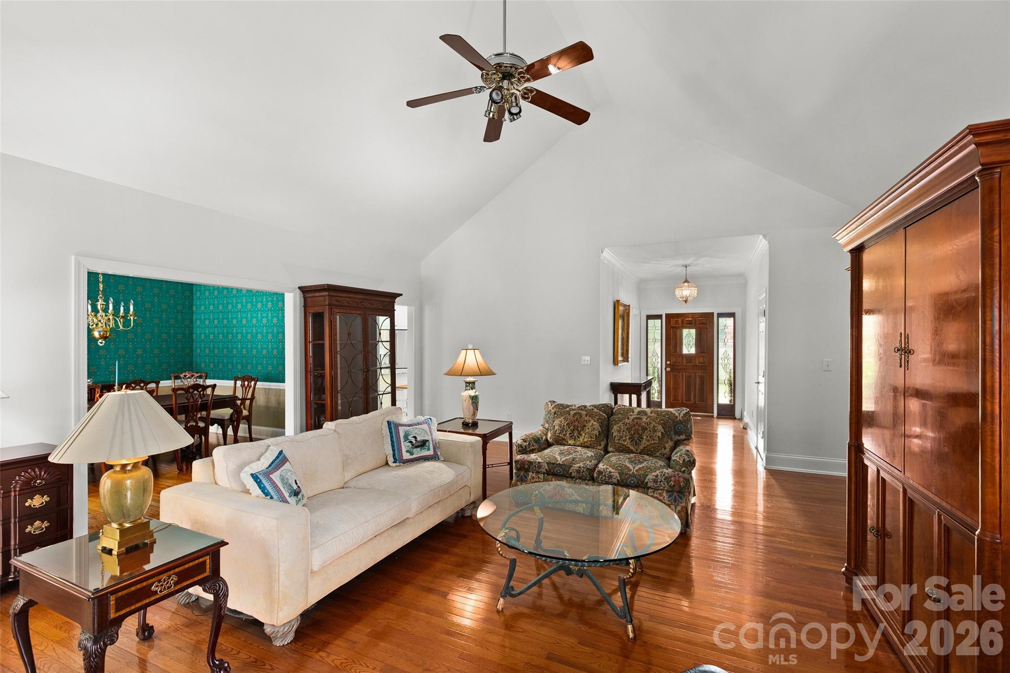 217 Riverwood Drive Property Photo 7
