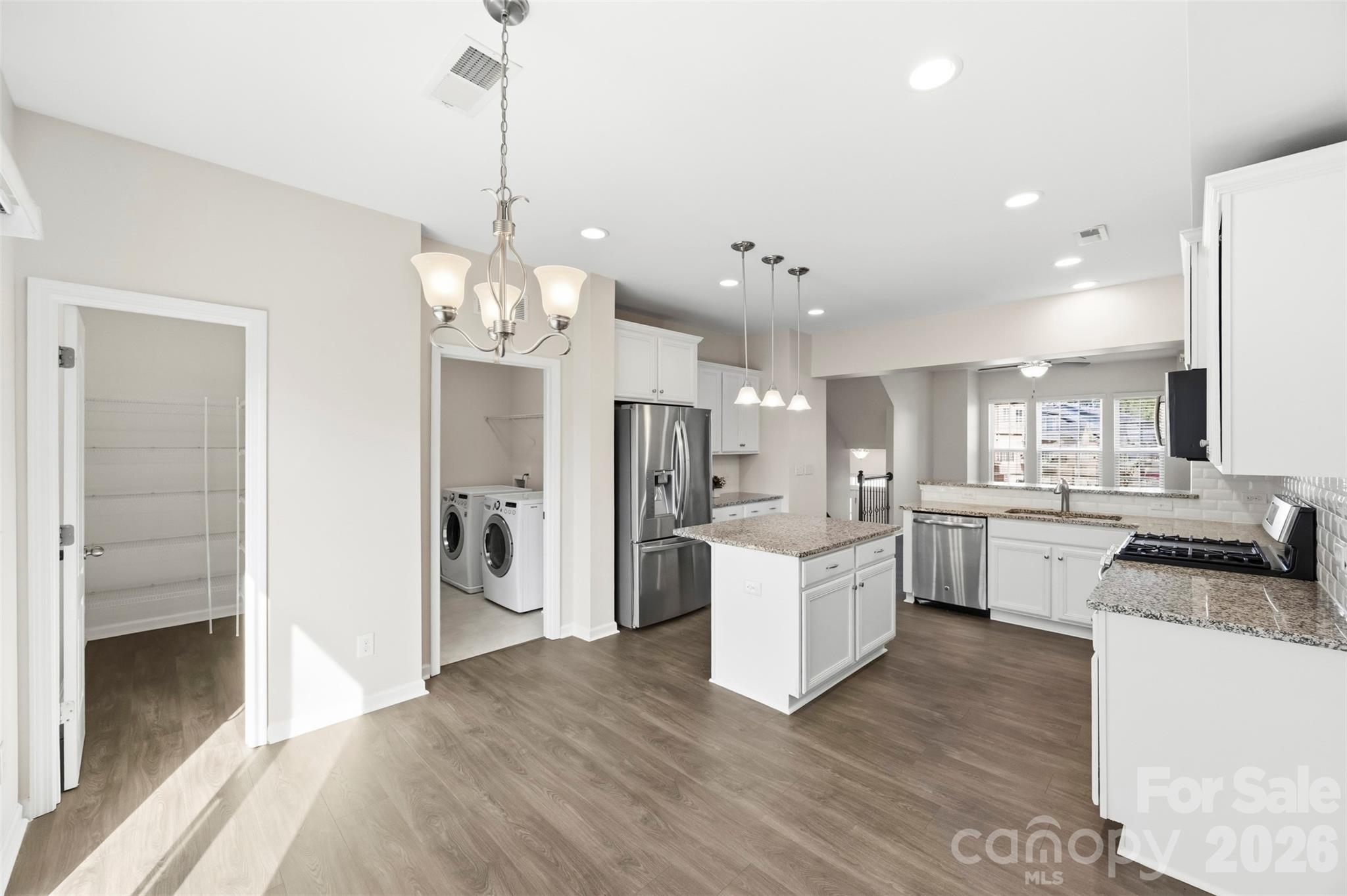 513 Dulaney Drive Property Photo 11