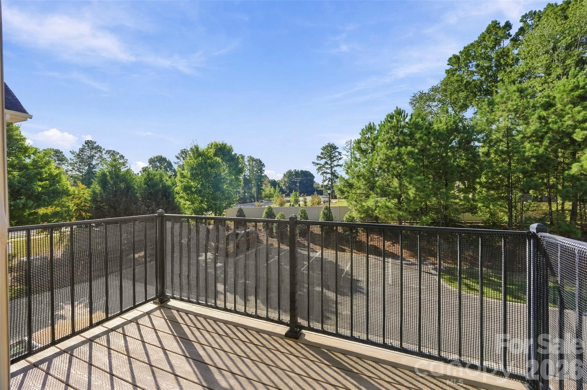 513 Dulaney Drive Property Photo 14