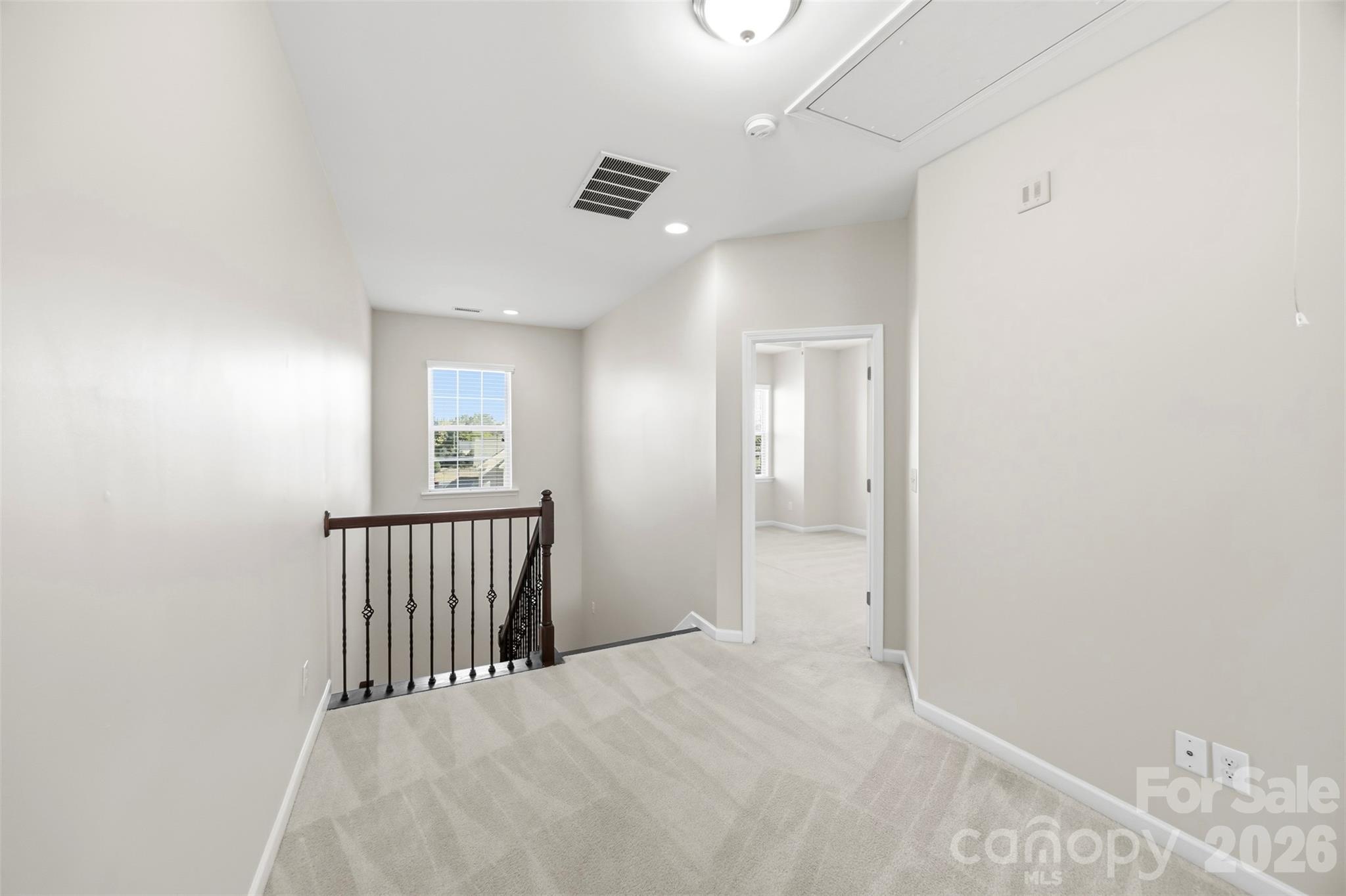 513 Dulaney Drive Property Photo 16