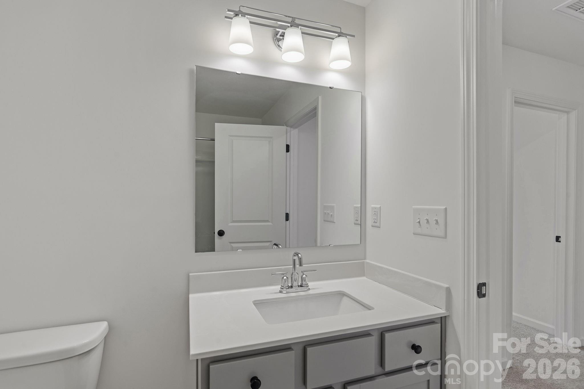 11908 Basking Drive Property Photo 16
