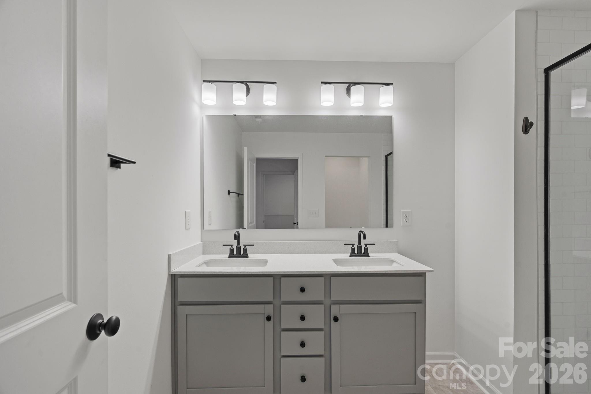 11908 Basking Drive Property Photo 21