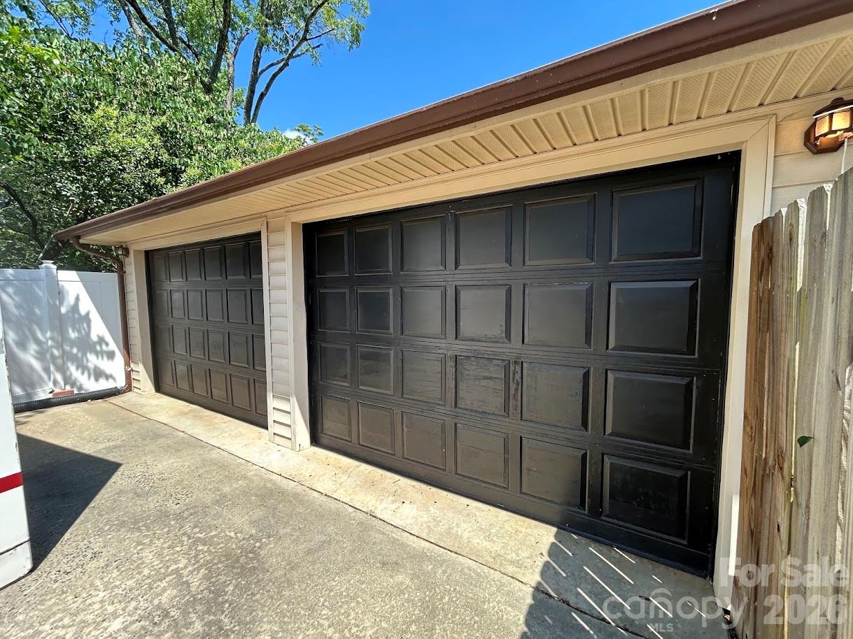 7113 Sterncrest Place Property Photo 41