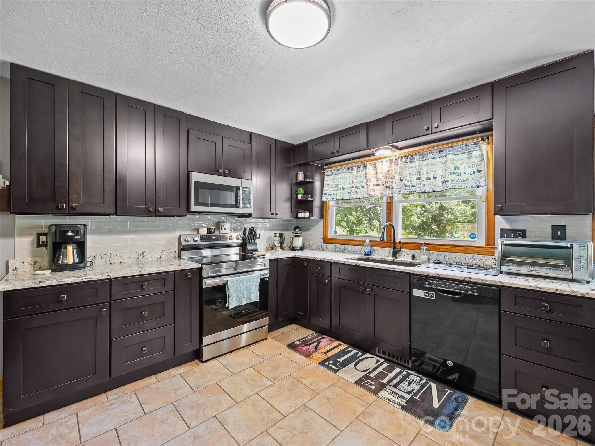 50 Baldwin Road Property Photo 1