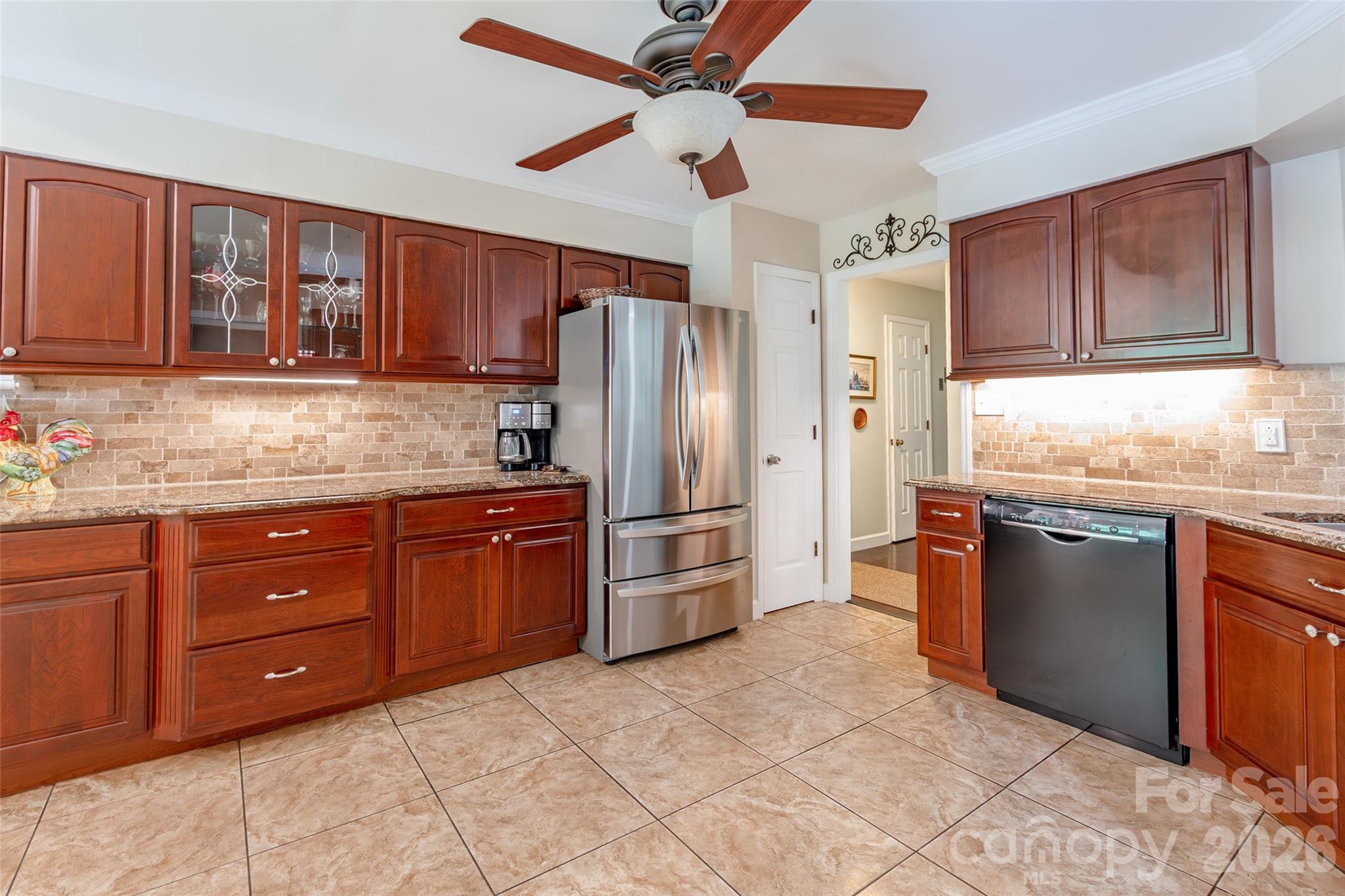 1326 Clifflure Lane Property Photo 13