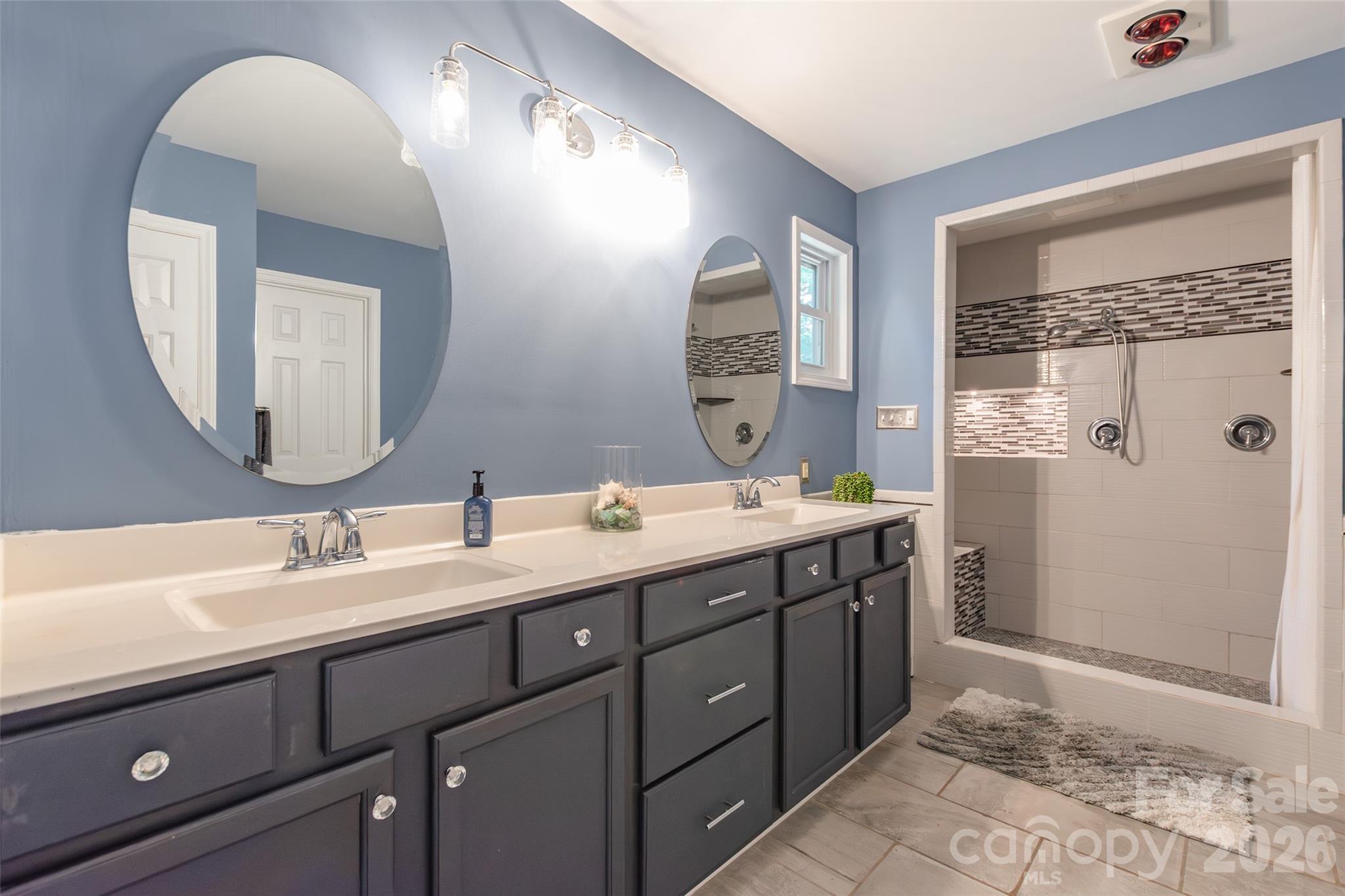1326 Clifflure Lane Property Photo 18