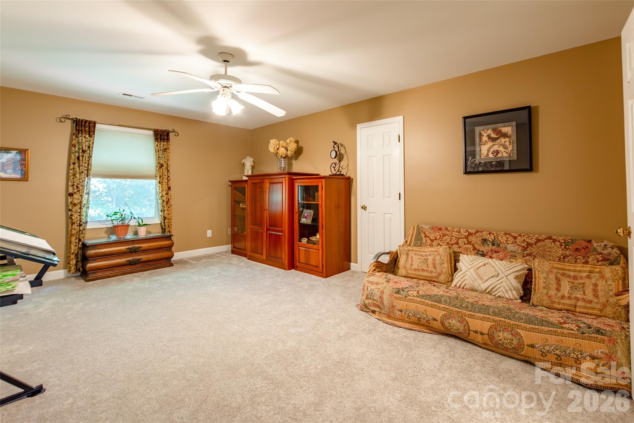 1326 Clifflure Lane Property Photo 27