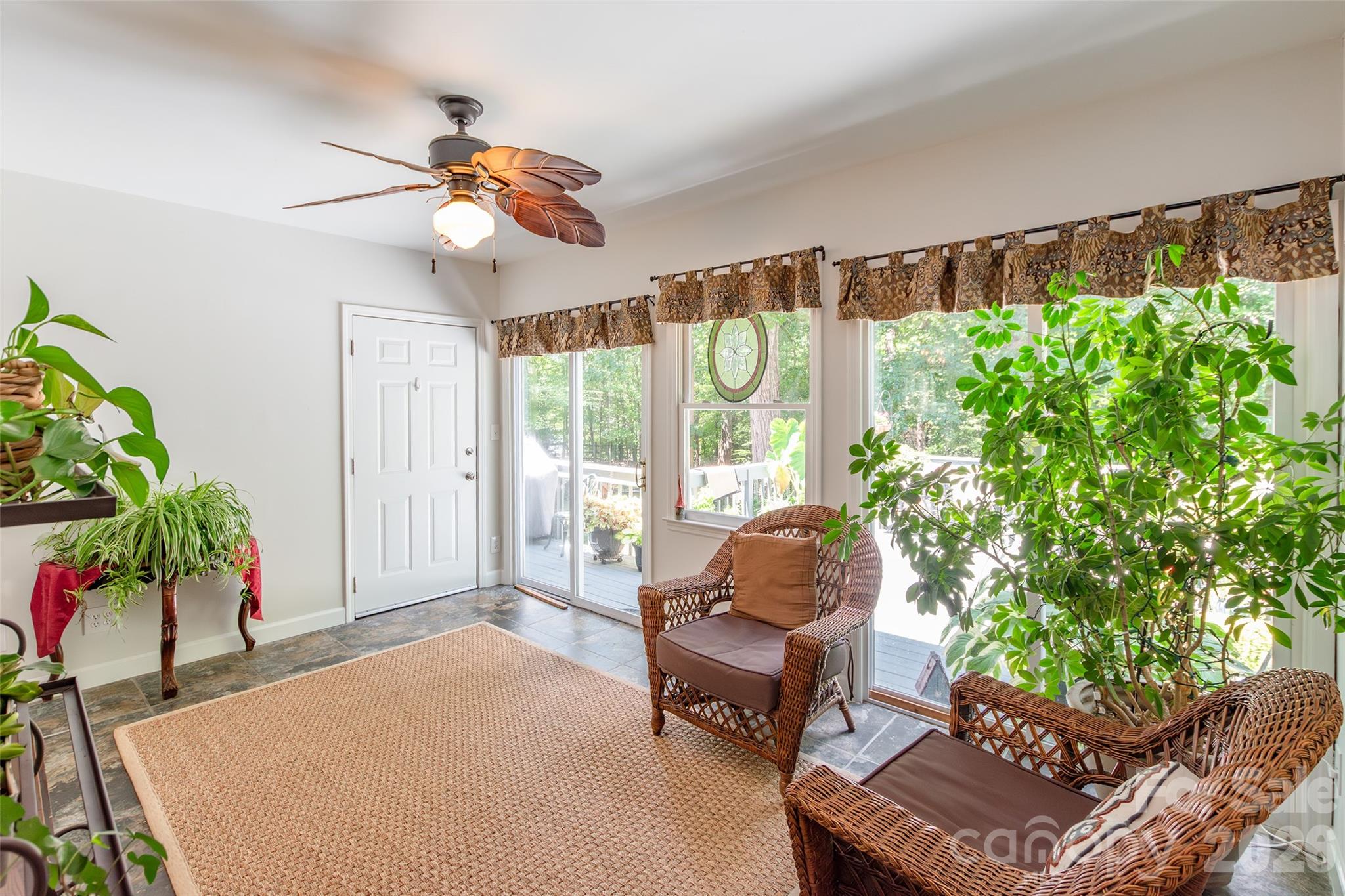 1326 Clifflure Lane Property Photo 32