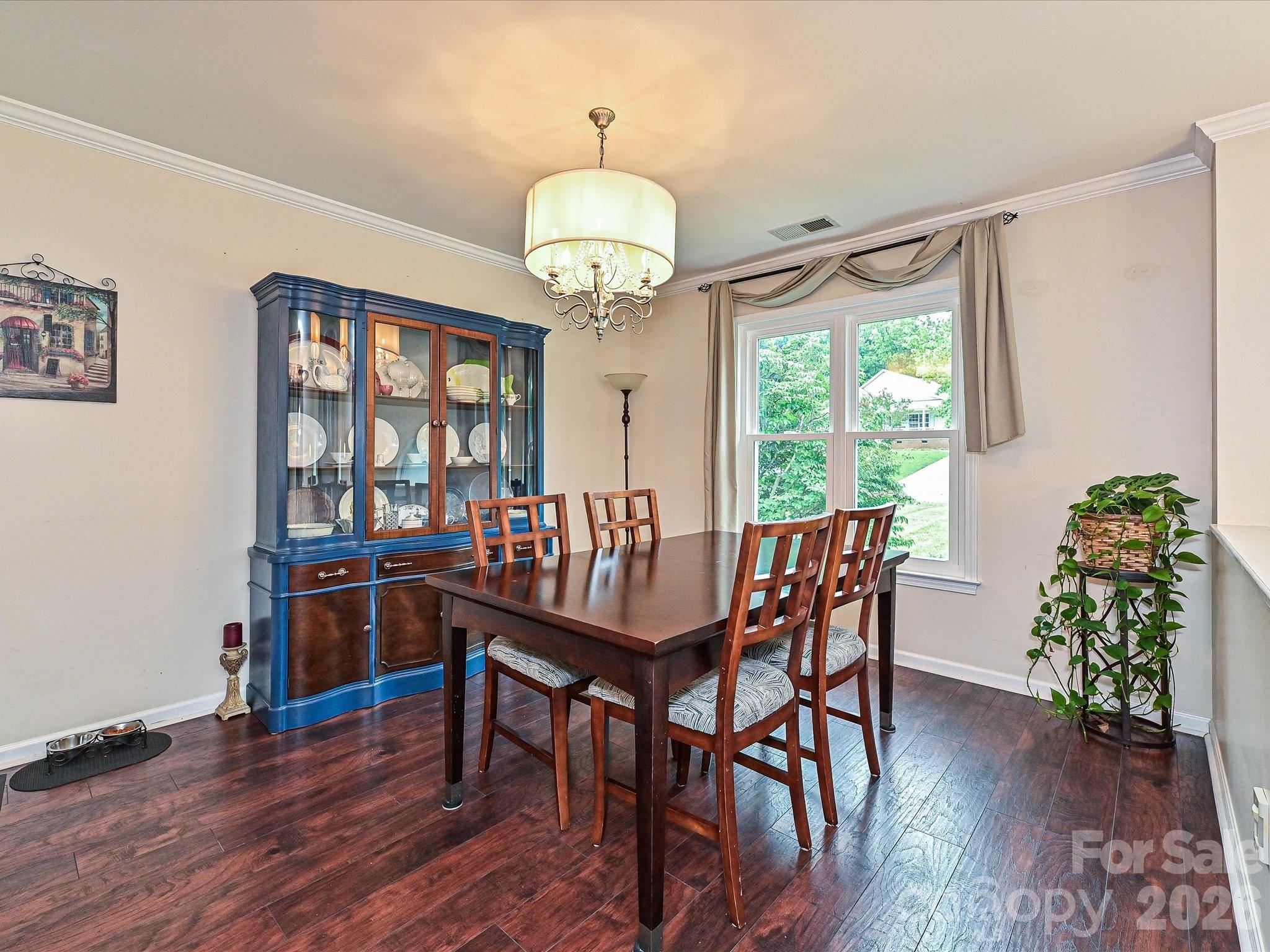 4402365 Property Photo 9