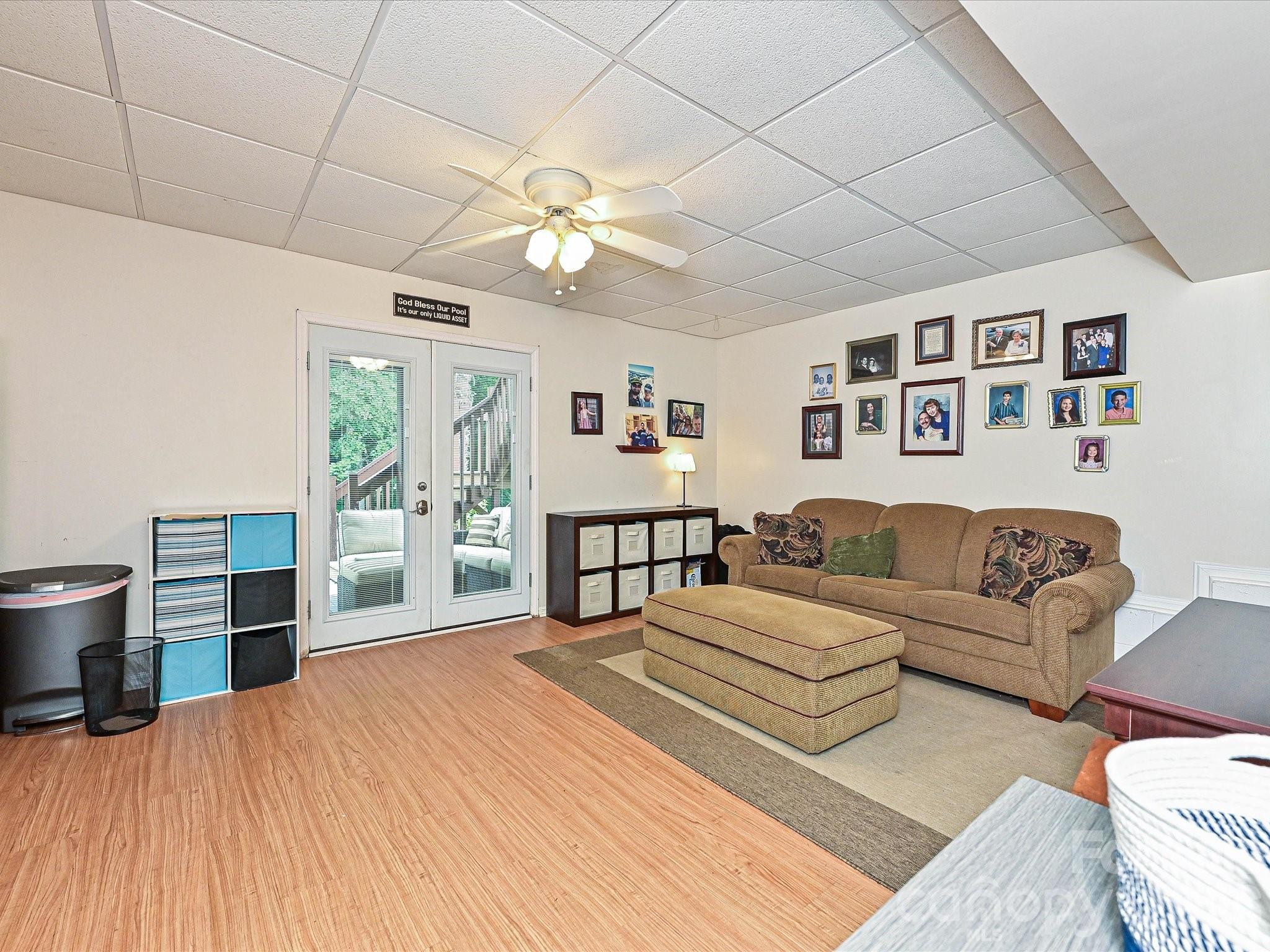 4402365 Property Photo 19