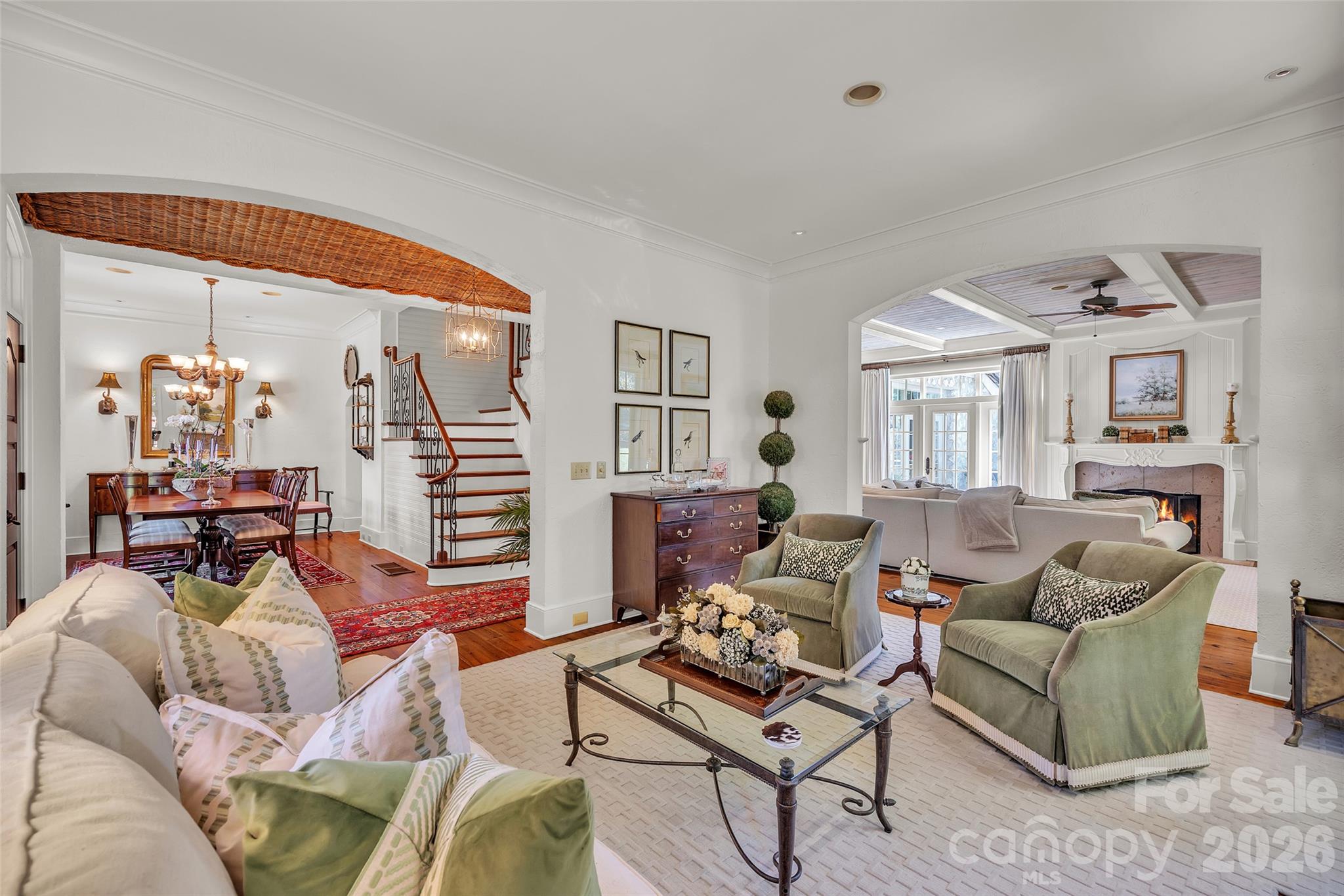 2214 La Maison Drive Property Photo 8