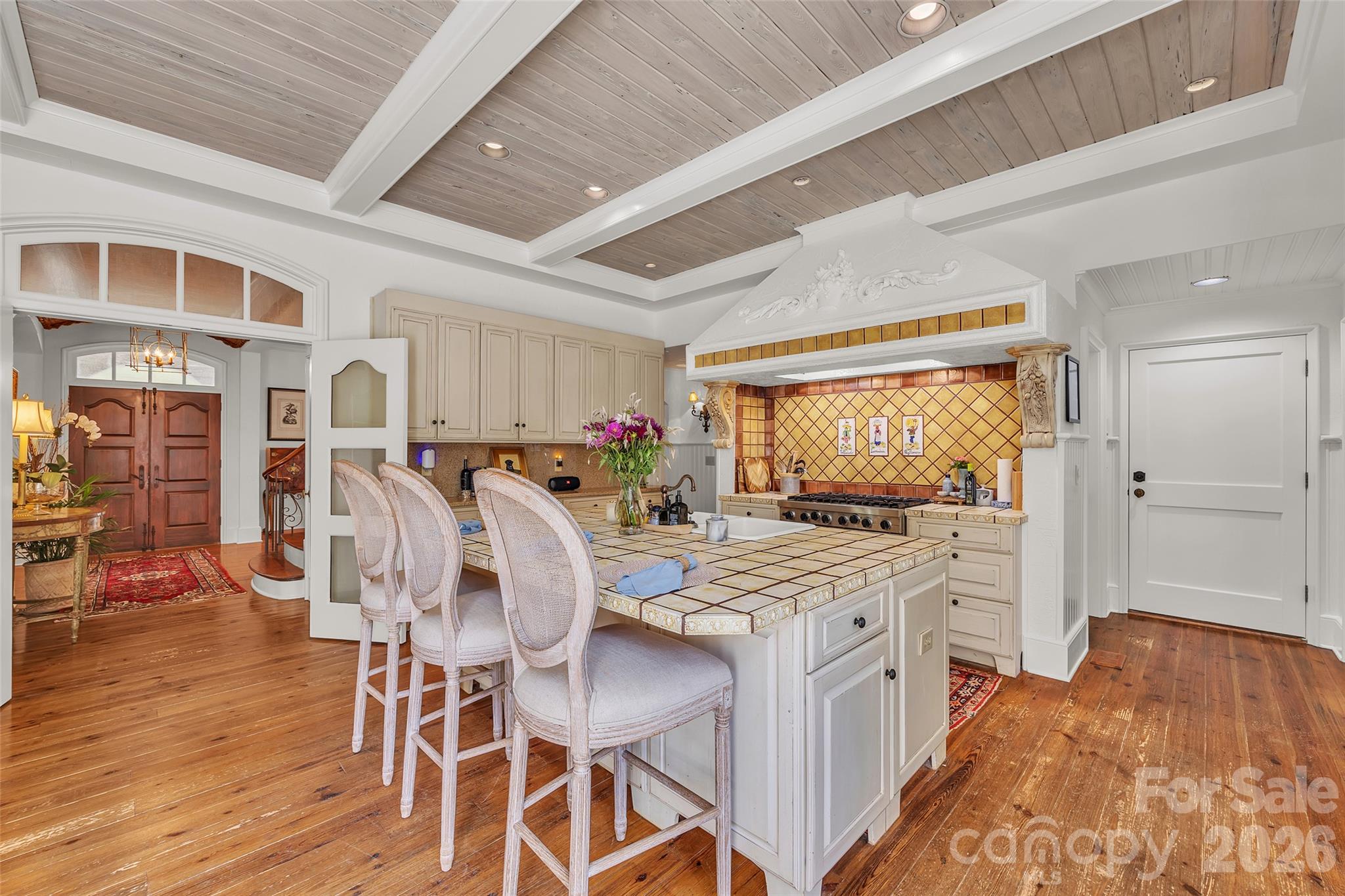 2214 La Maison Drive Property Photo 13