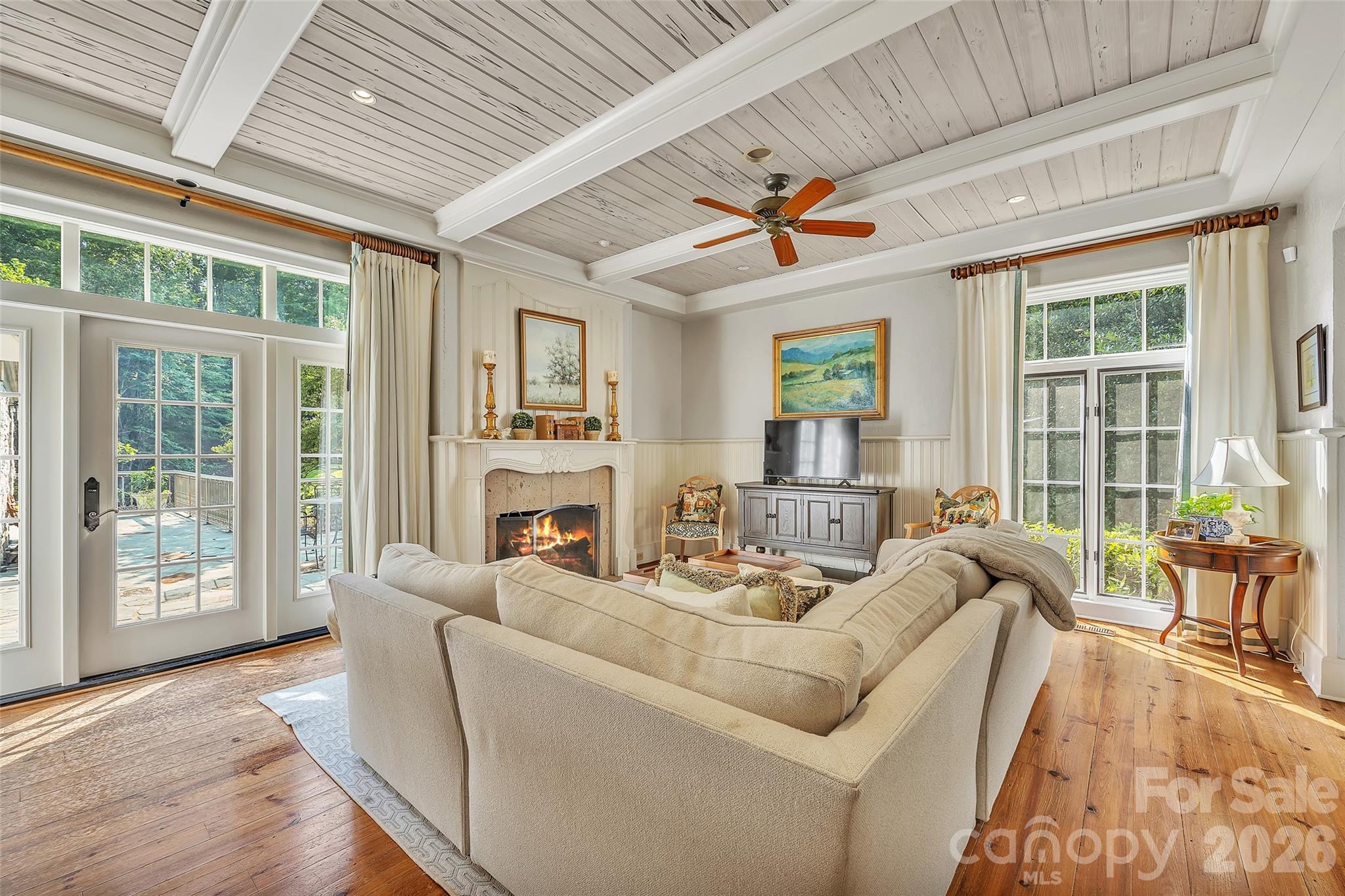 2214 La Maison Drive Property Photo 16