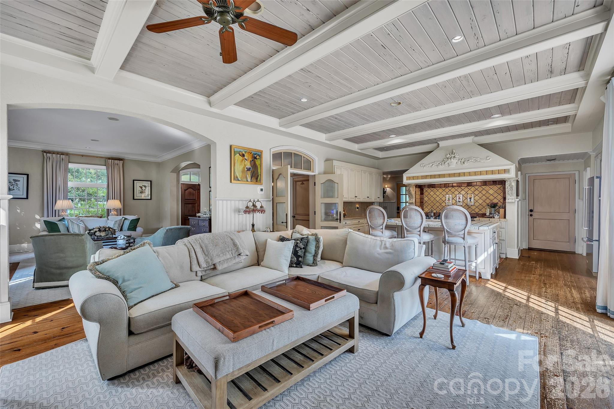 2214 La Maison Drive Property Photo 17