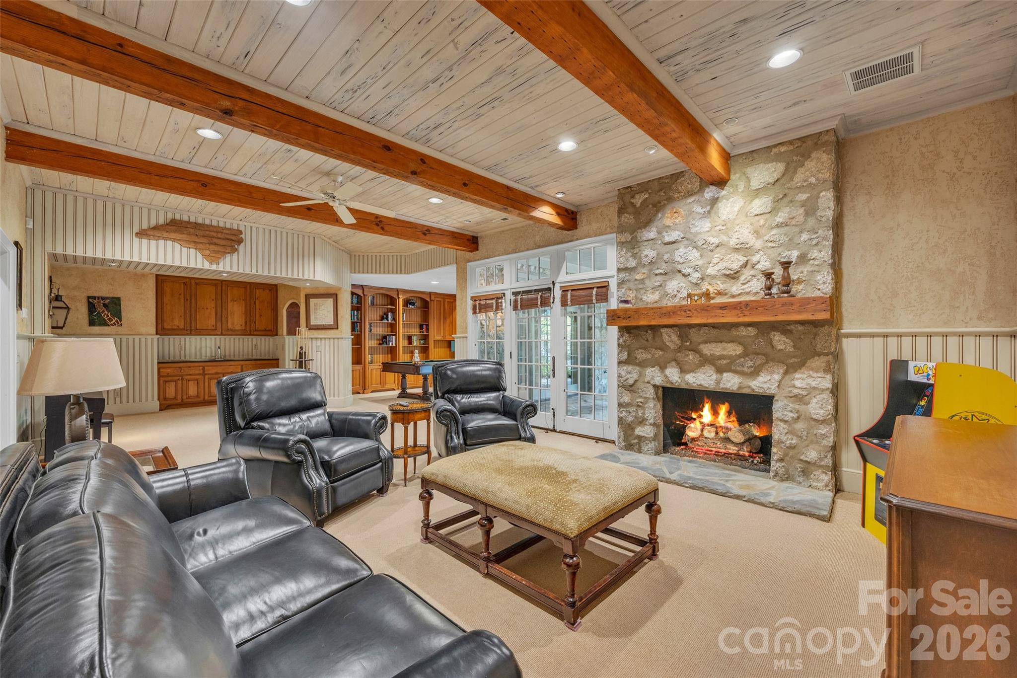 2214 La Maison Drive Property Photo 33