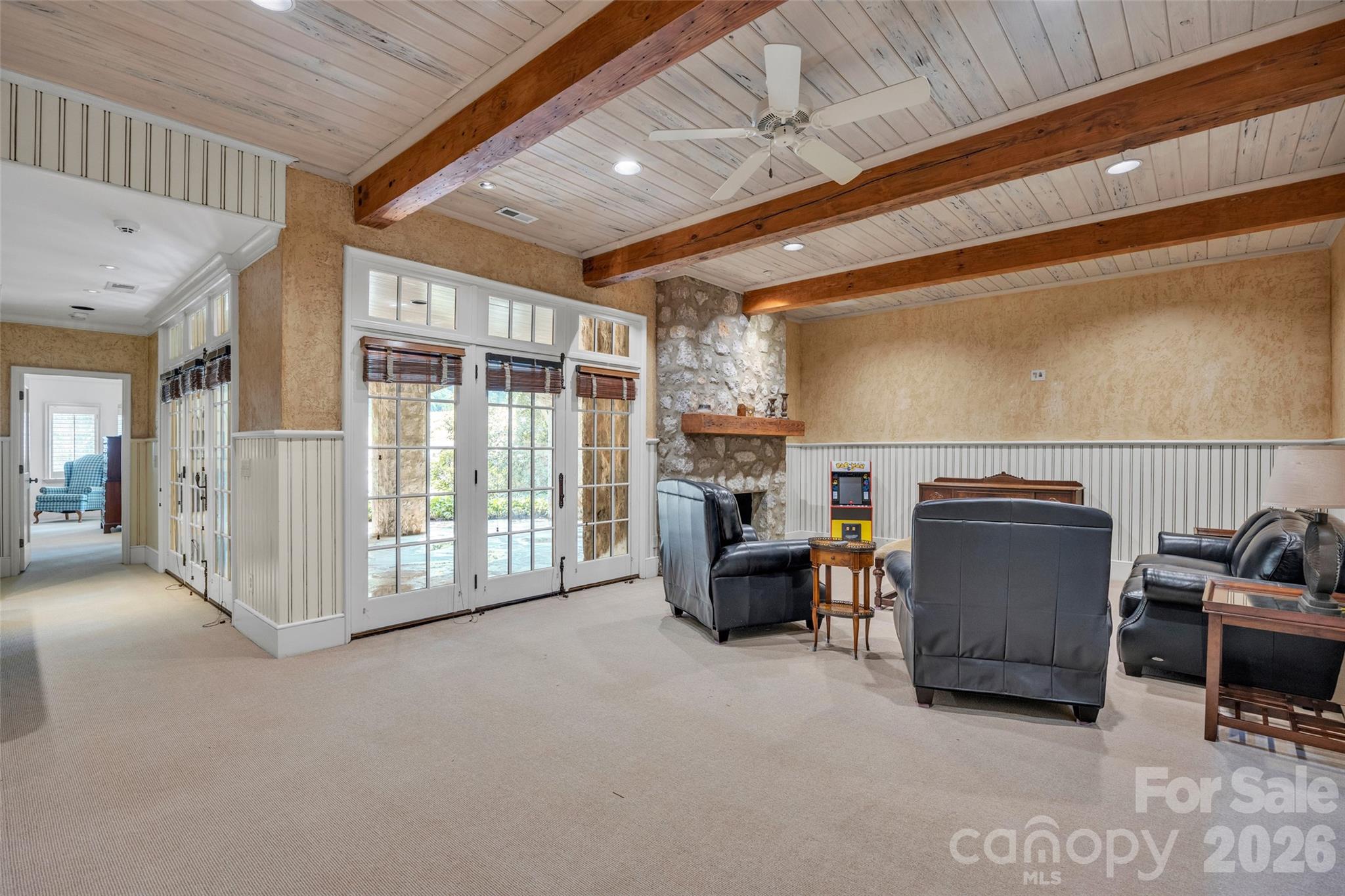 2214 La Maison Drive Property Photo 35