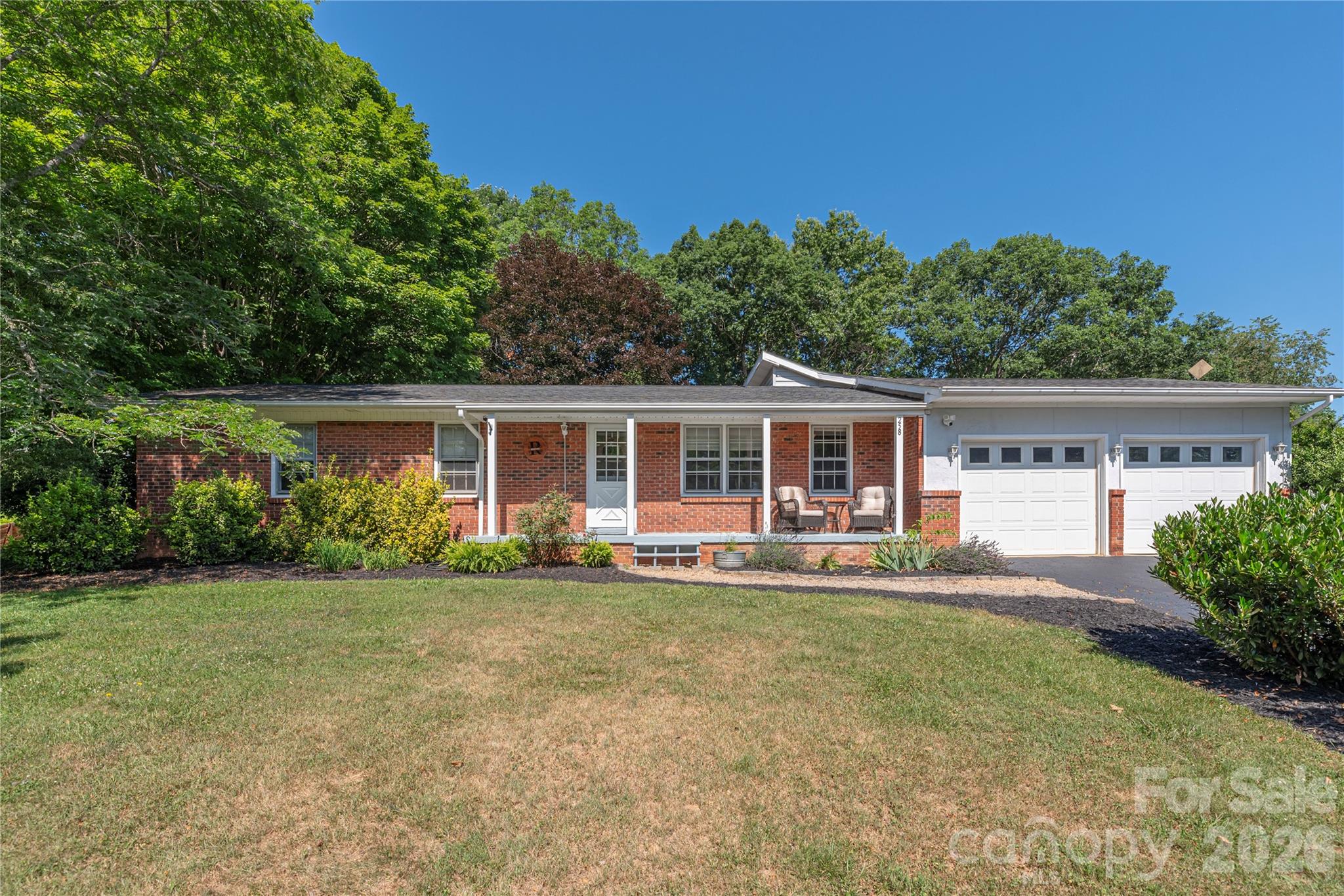 258 Camelot Drive Property Photo 12