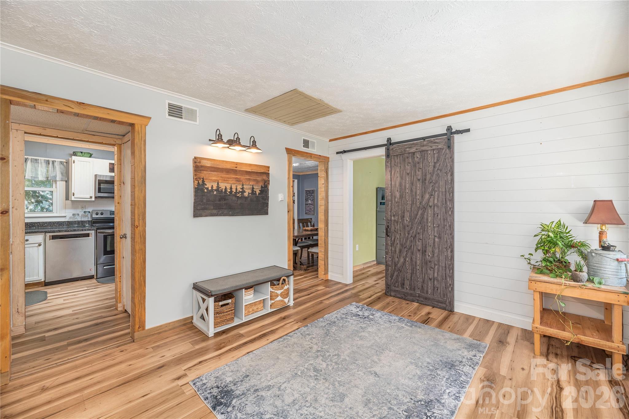 258 Camelot Drive Property Photo 14