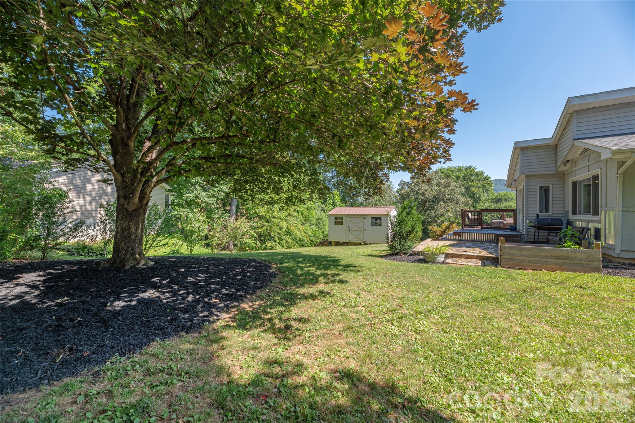 258 Camelot Drive Property Photo 24