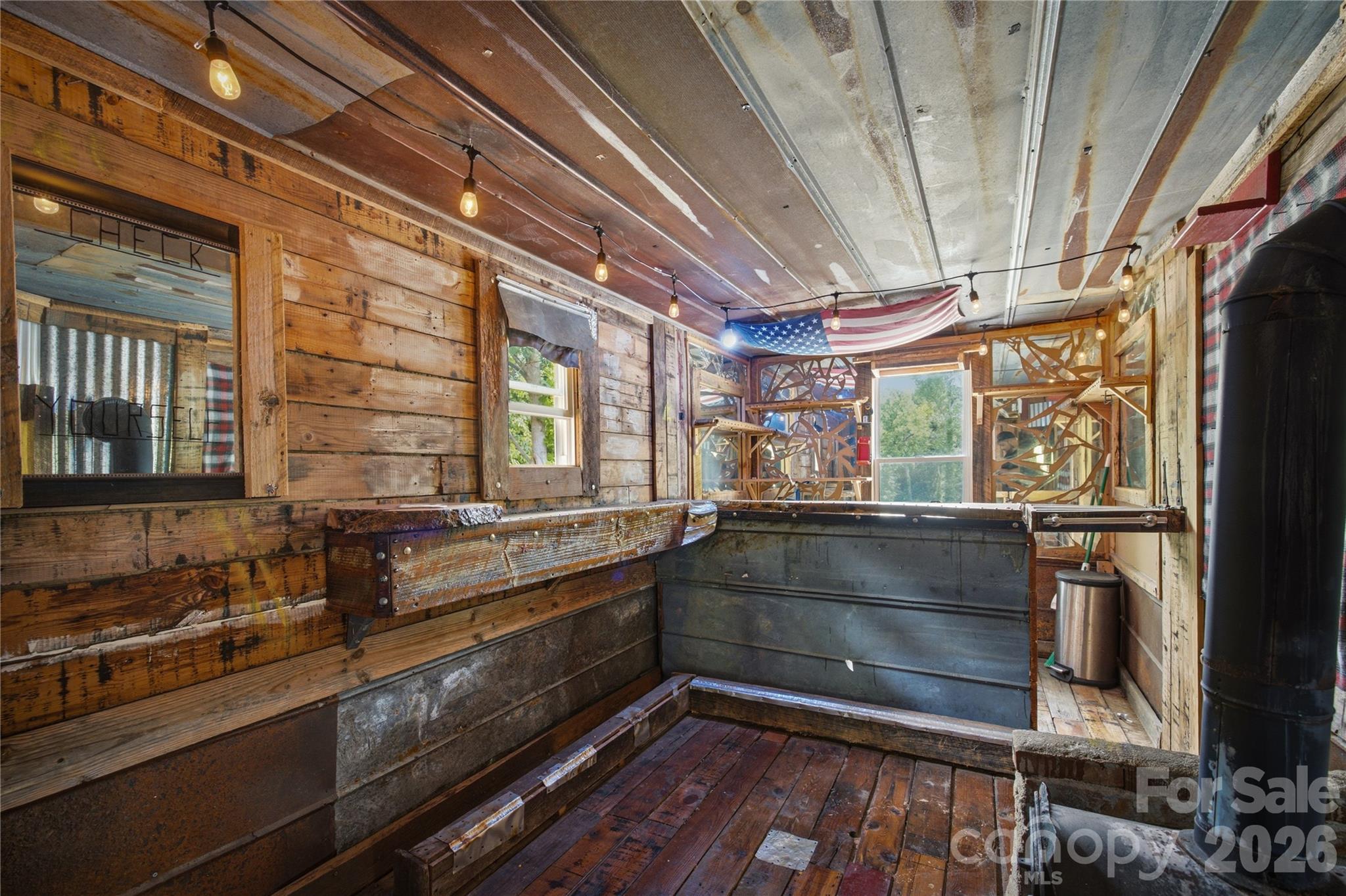 904 Bounous Street Property Photo 29
