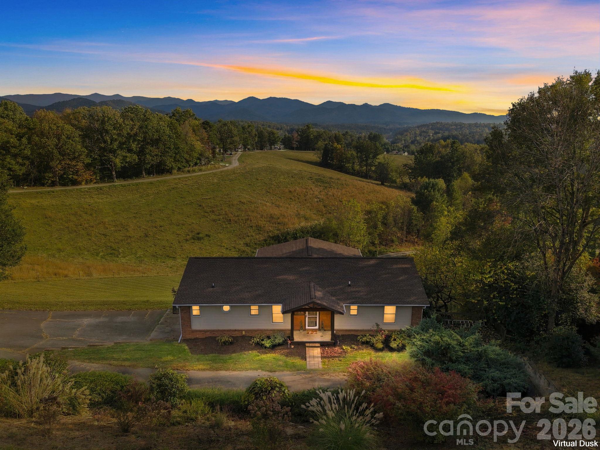 441 Country Drive Property Photo 1