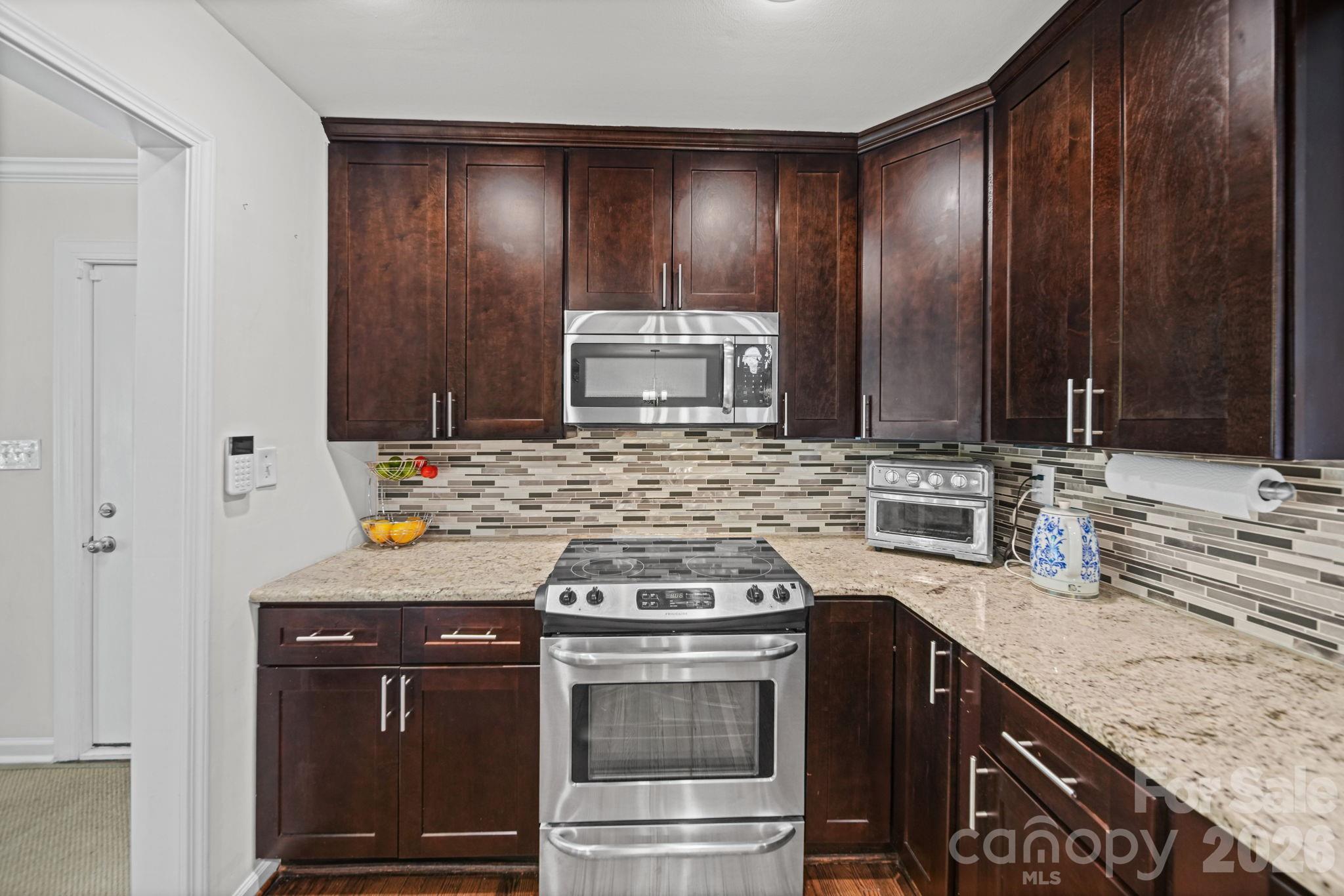 3836 Annlin Avenue Property Photo 7