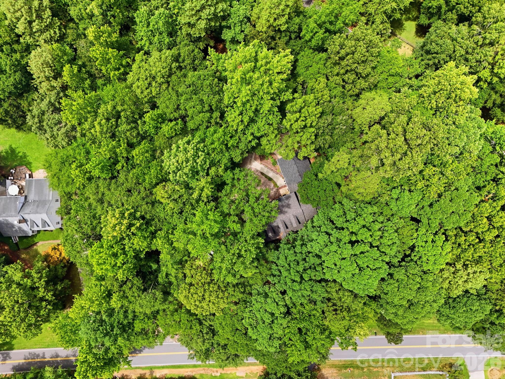 9475 Man O War Road Property Photo 28
