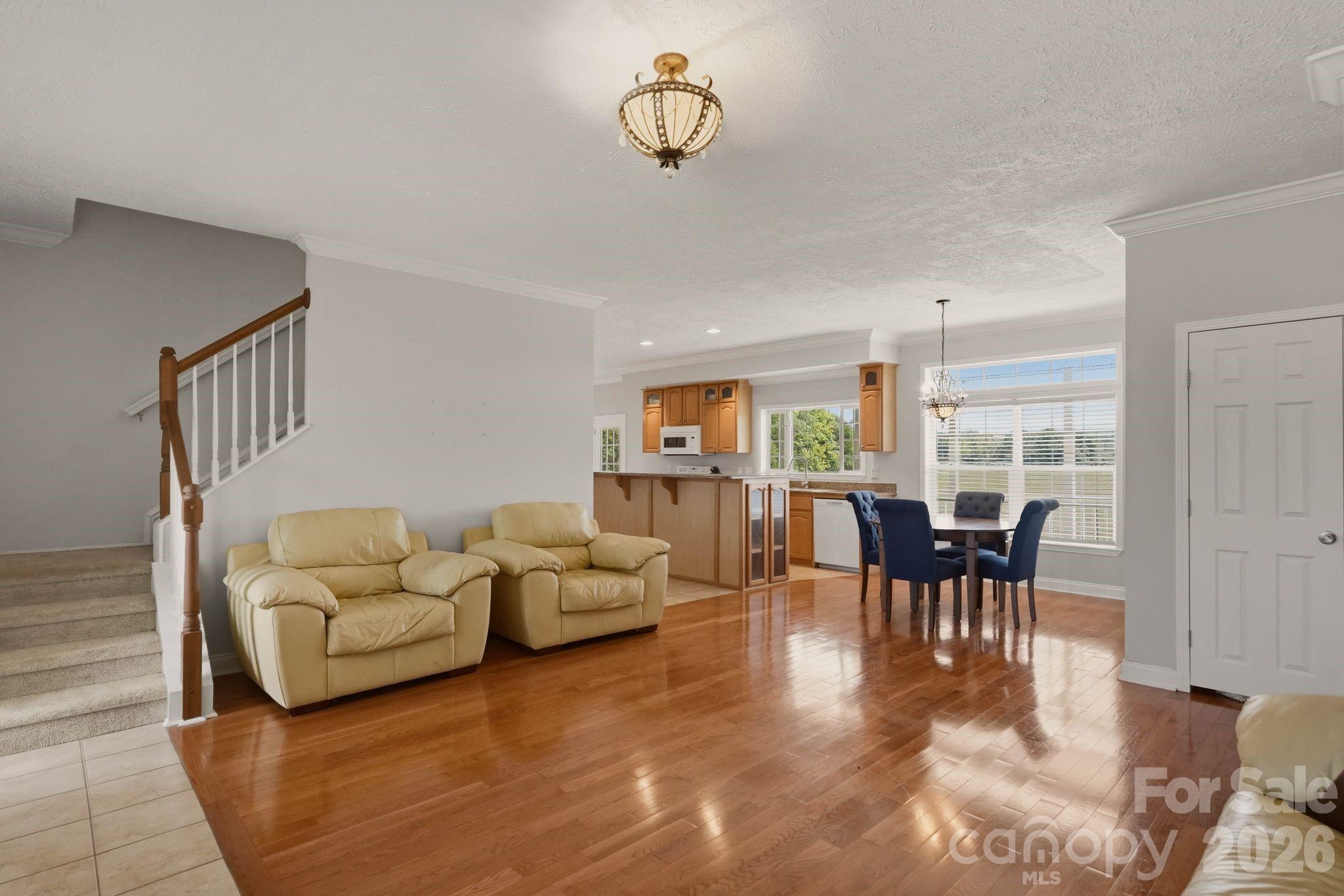 6795 Jones Road Property Photo 3