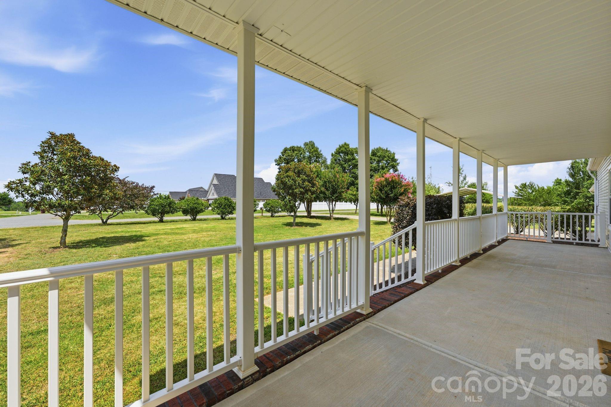6795 Jones Road Property Photo 6