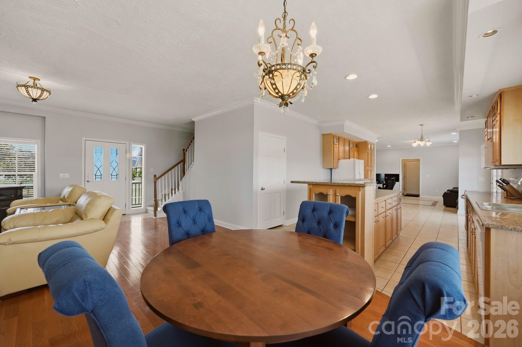 6795 Jones Road Property Photo 9