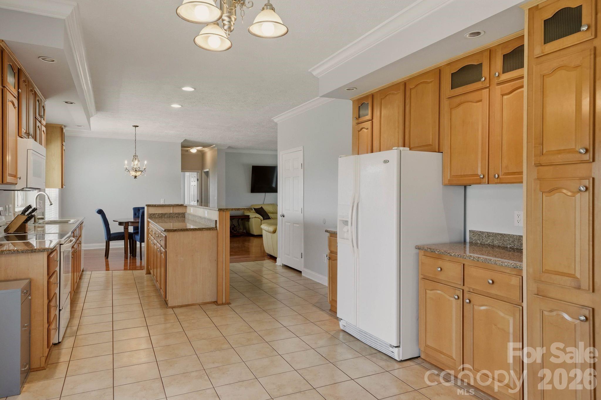 6795 Jones Road Property Photo 11