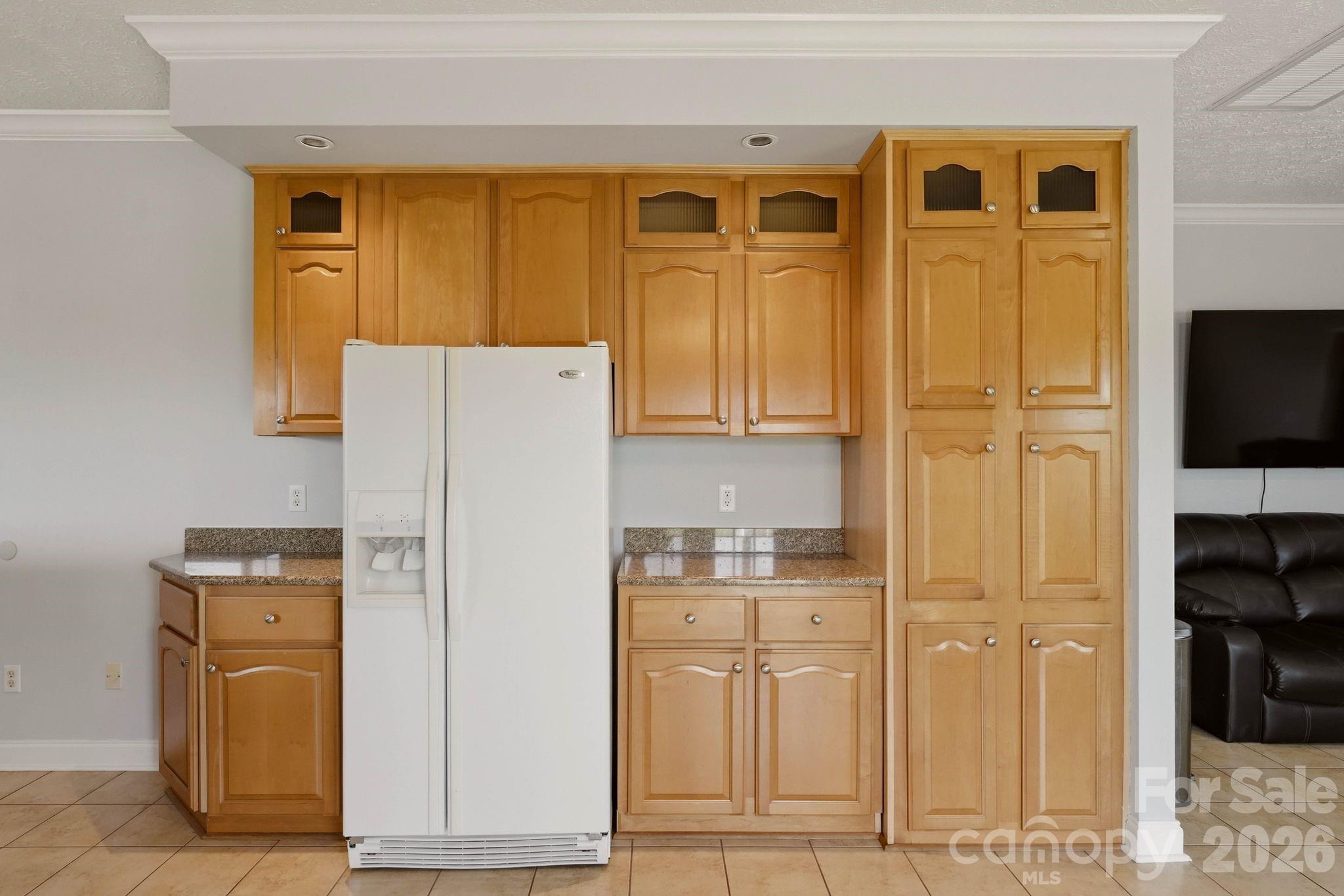 6795 Jones Road Property Photo 12