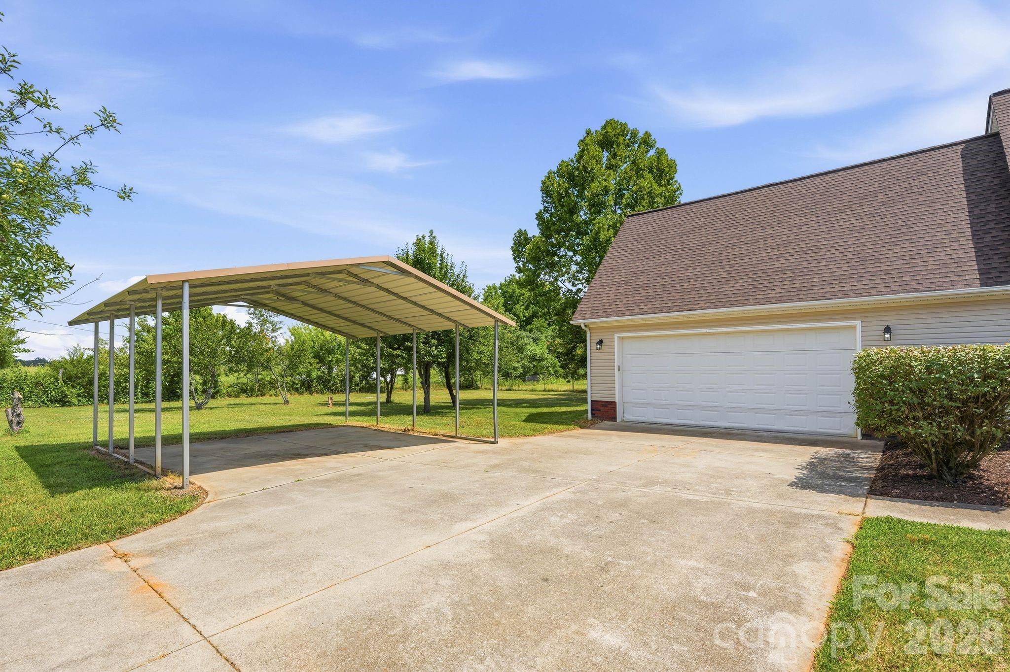 6795 Jones Road Property Photo 28