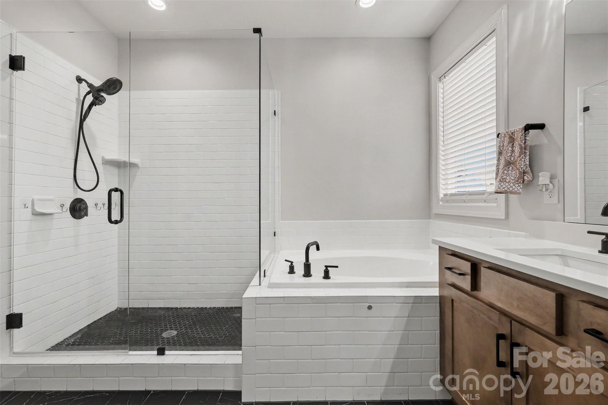 3826 Dahlia Drive Property Photo 16
