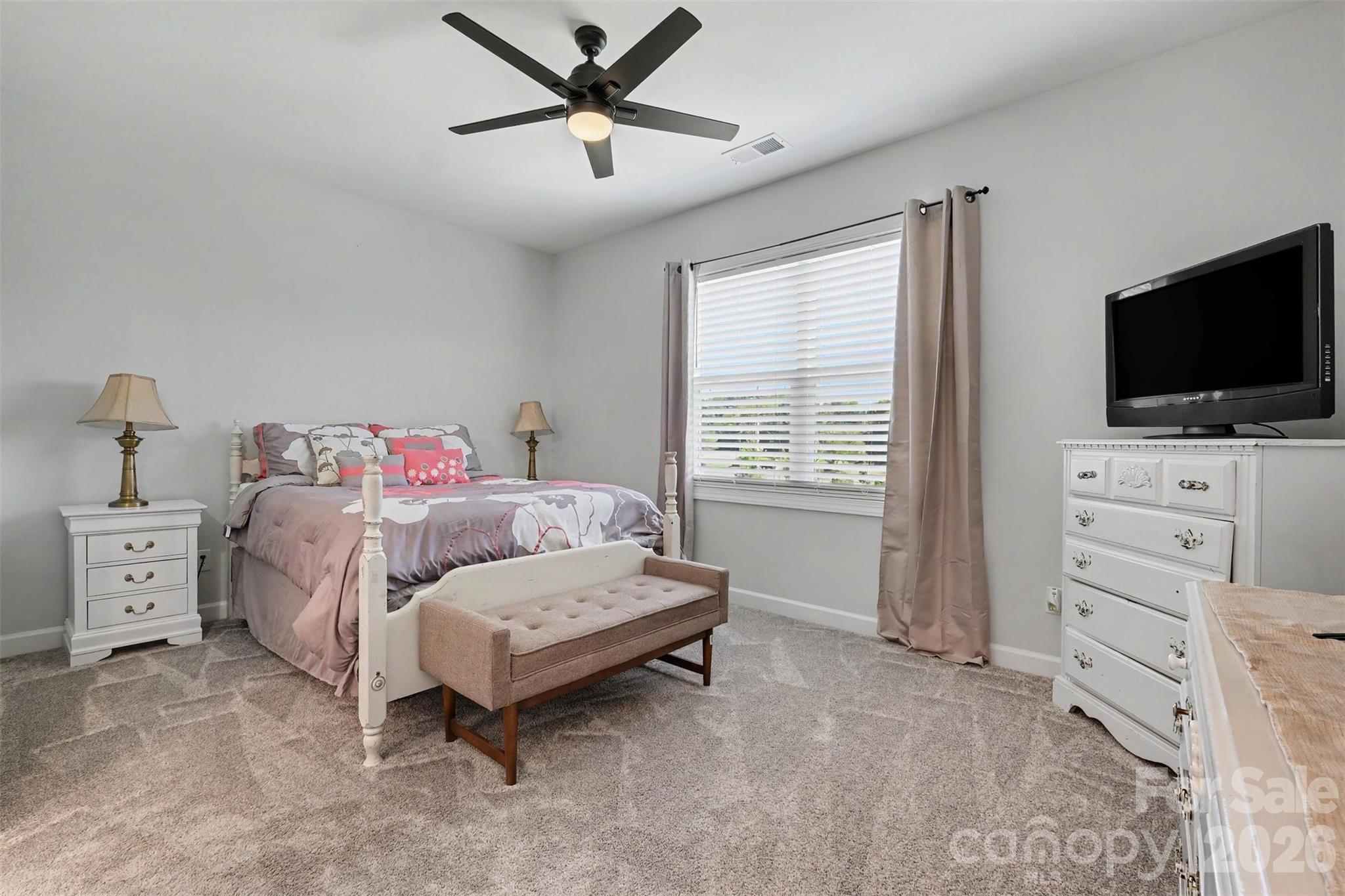 3826 Dahlia Drive Property Photo 20