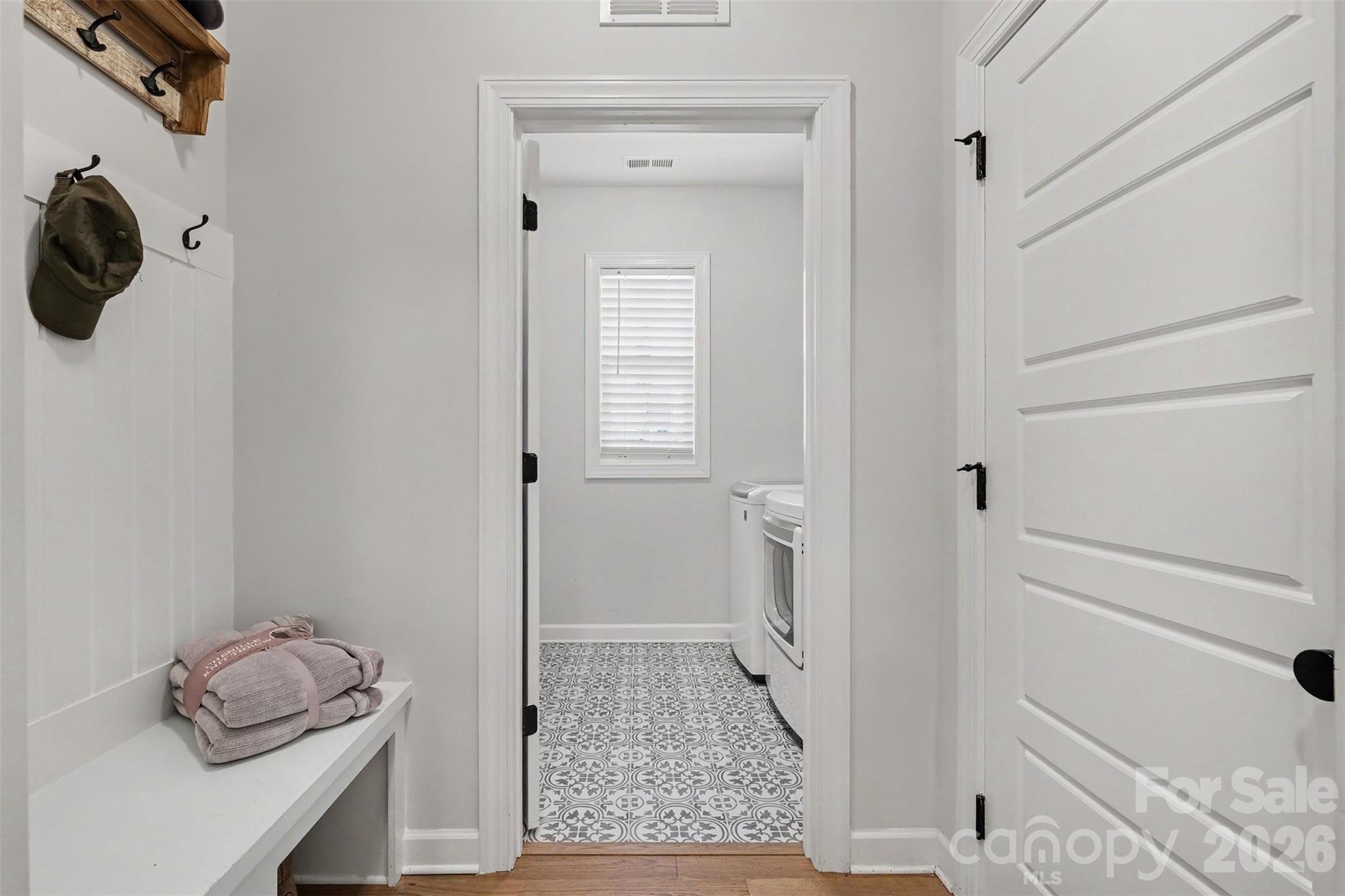 3826 Dahlia Drive Property Photo 28