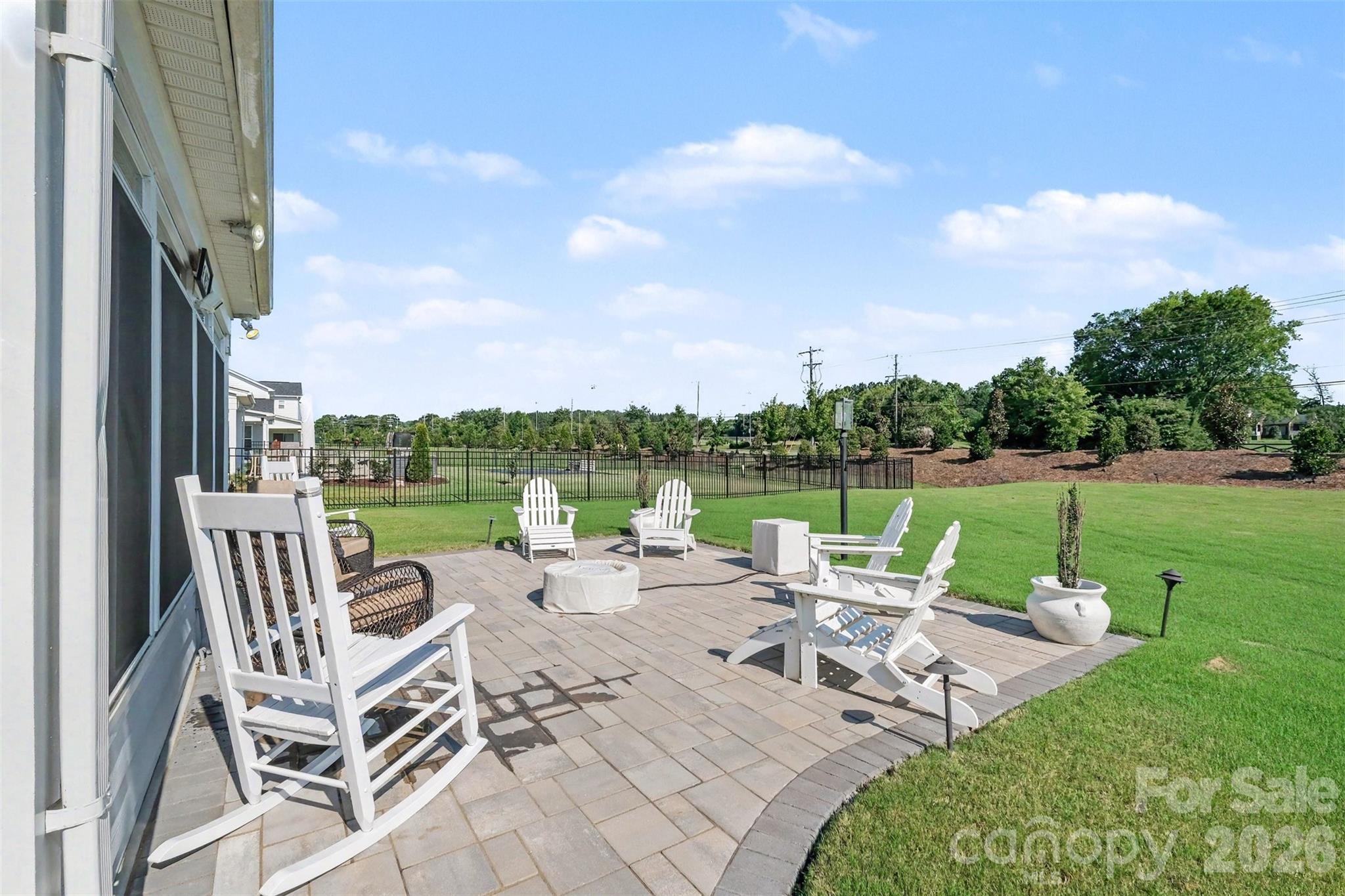 3826 Dahlia Drive Property Photo 30