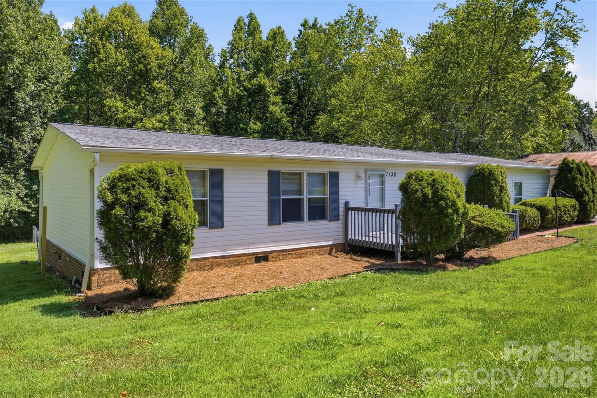 1130 Cedar Creek Drive Property Photo 1