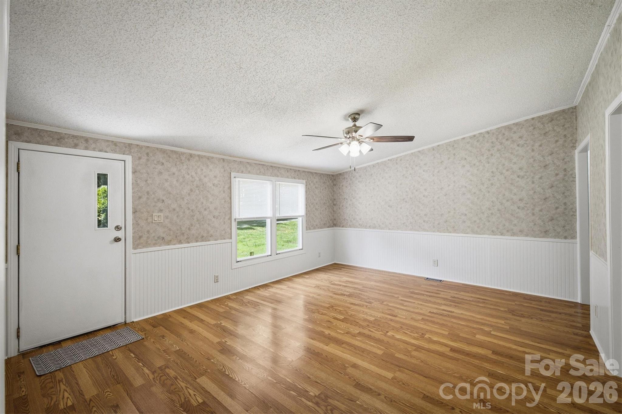 1130 Cedar Creek Drive Property Photo 7