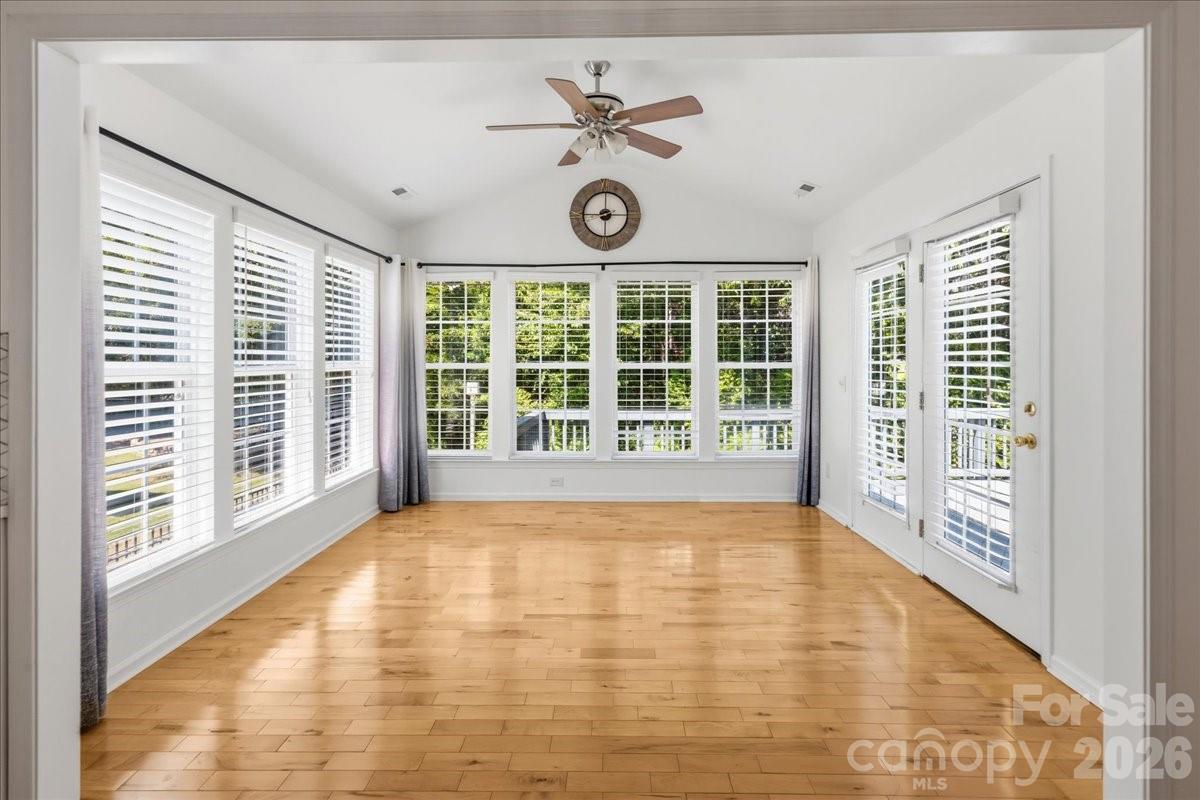 7220 Meyer Road Property Photo 6