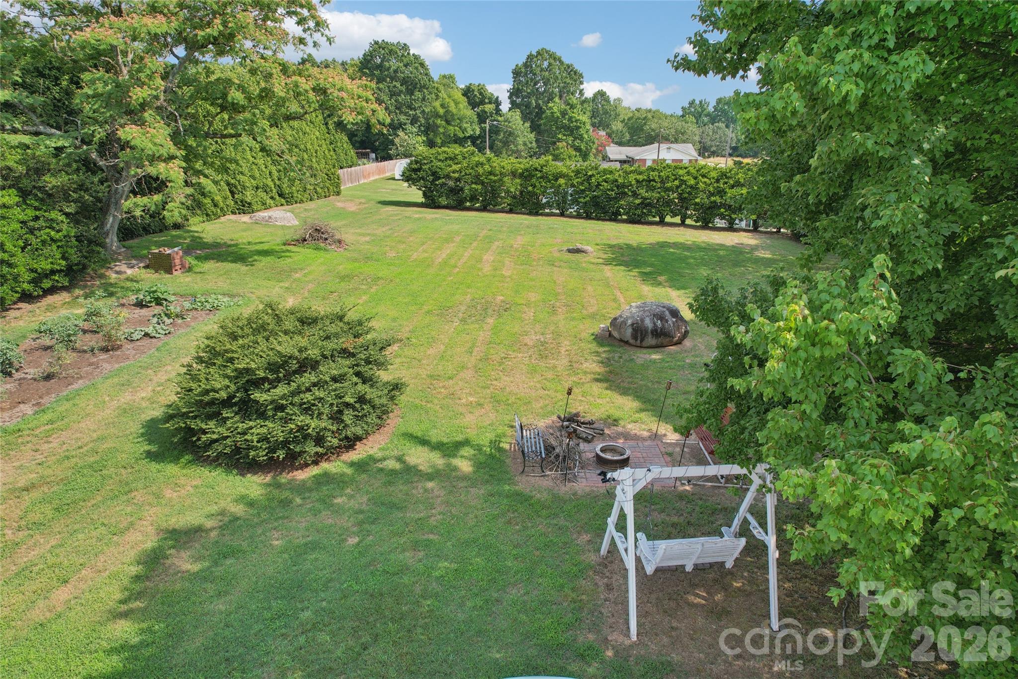 2004 Battle Street Property Photo 35