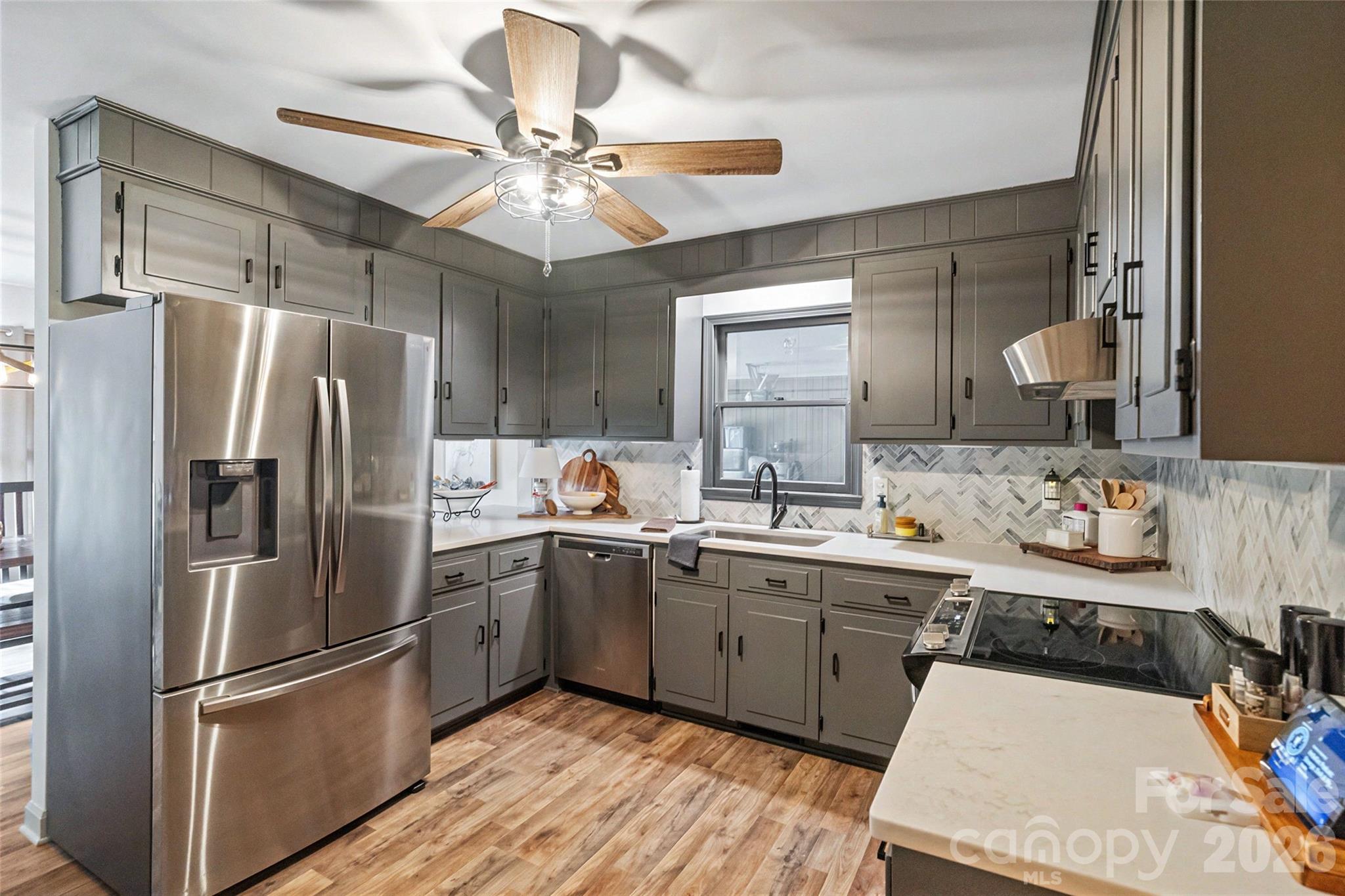400 S Westover Drive Property Photo 12