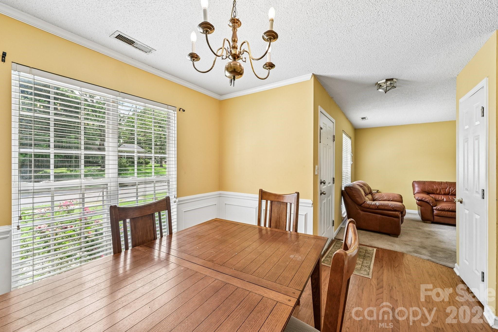 7329 Starvalley Drive Property Photo 7