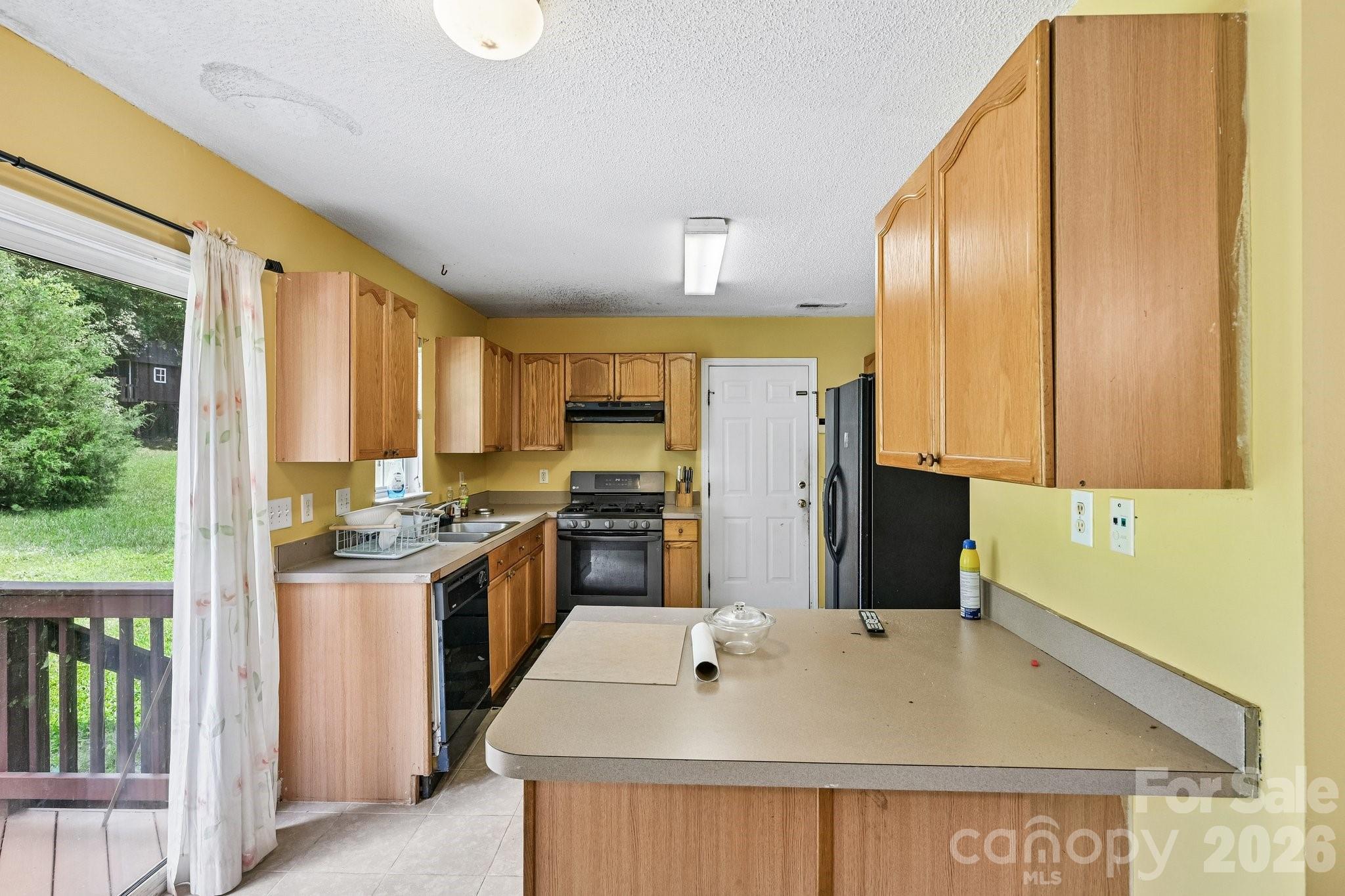 7329 Starvalley Drive Property Photo 11