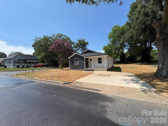 514 Gardner Street Property Photo 4
