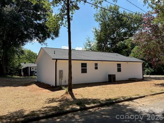 514 Gardner Street Property Photo 7